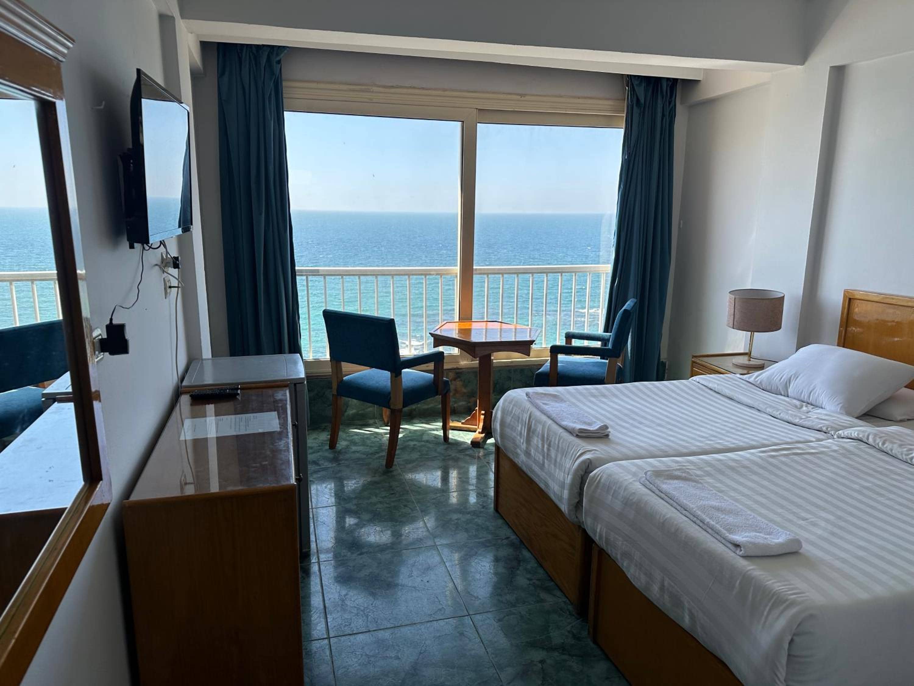 Cleopatra Hotel Alexandria - Families Only — 5