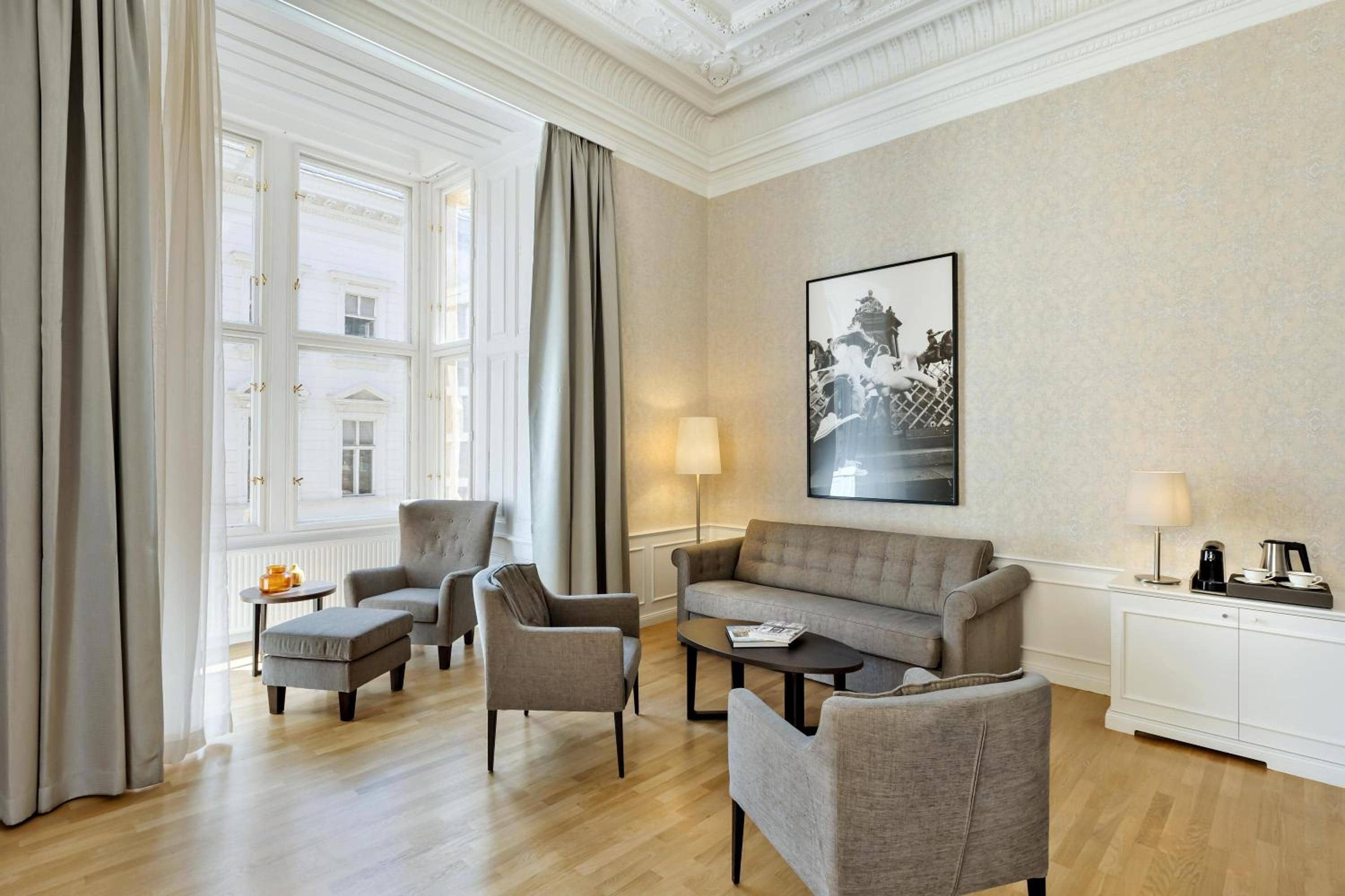 Hotel Rathauspark Wien - Handwritten Collection — 4