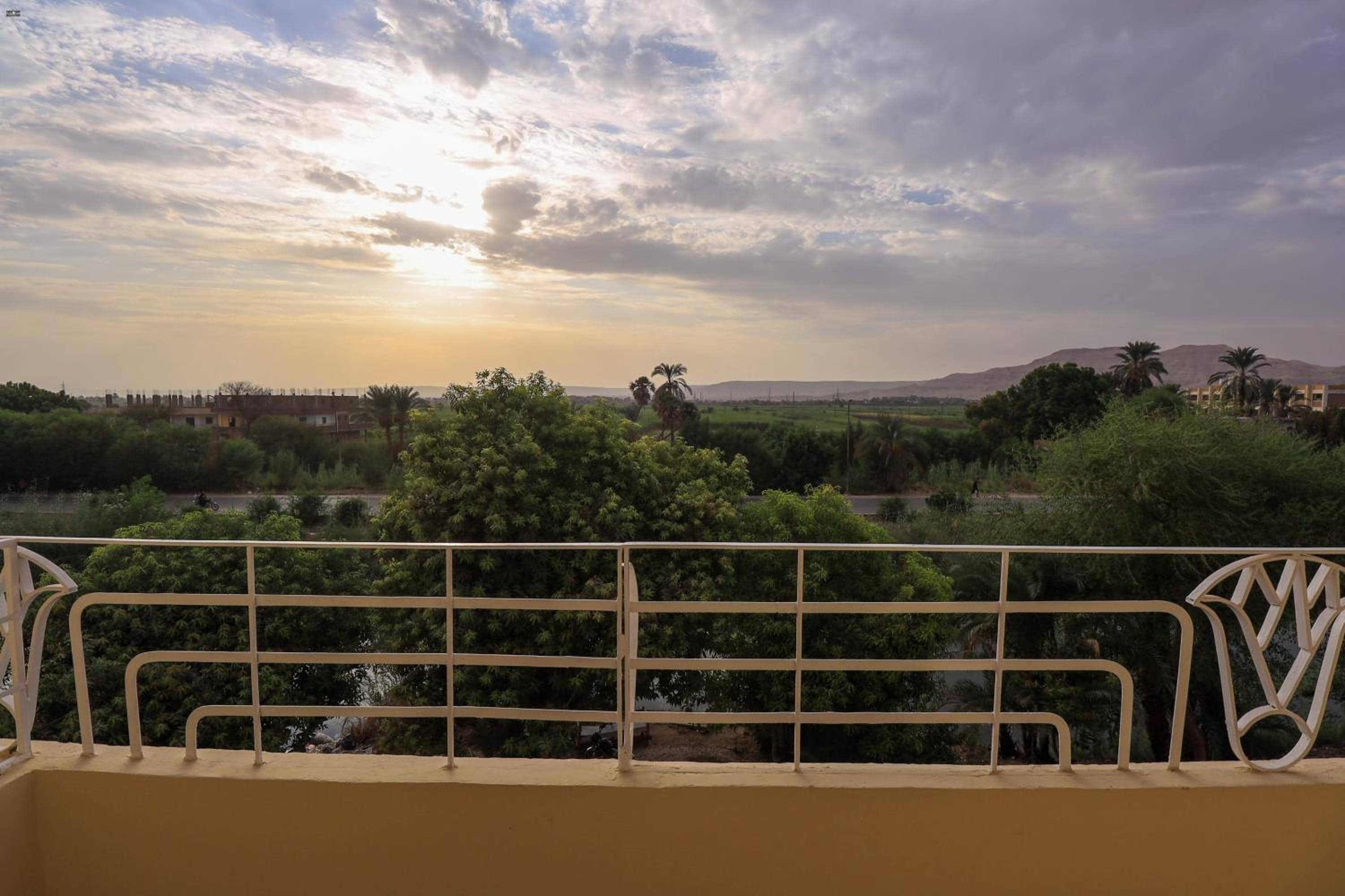 Luxor View Hotel — 5