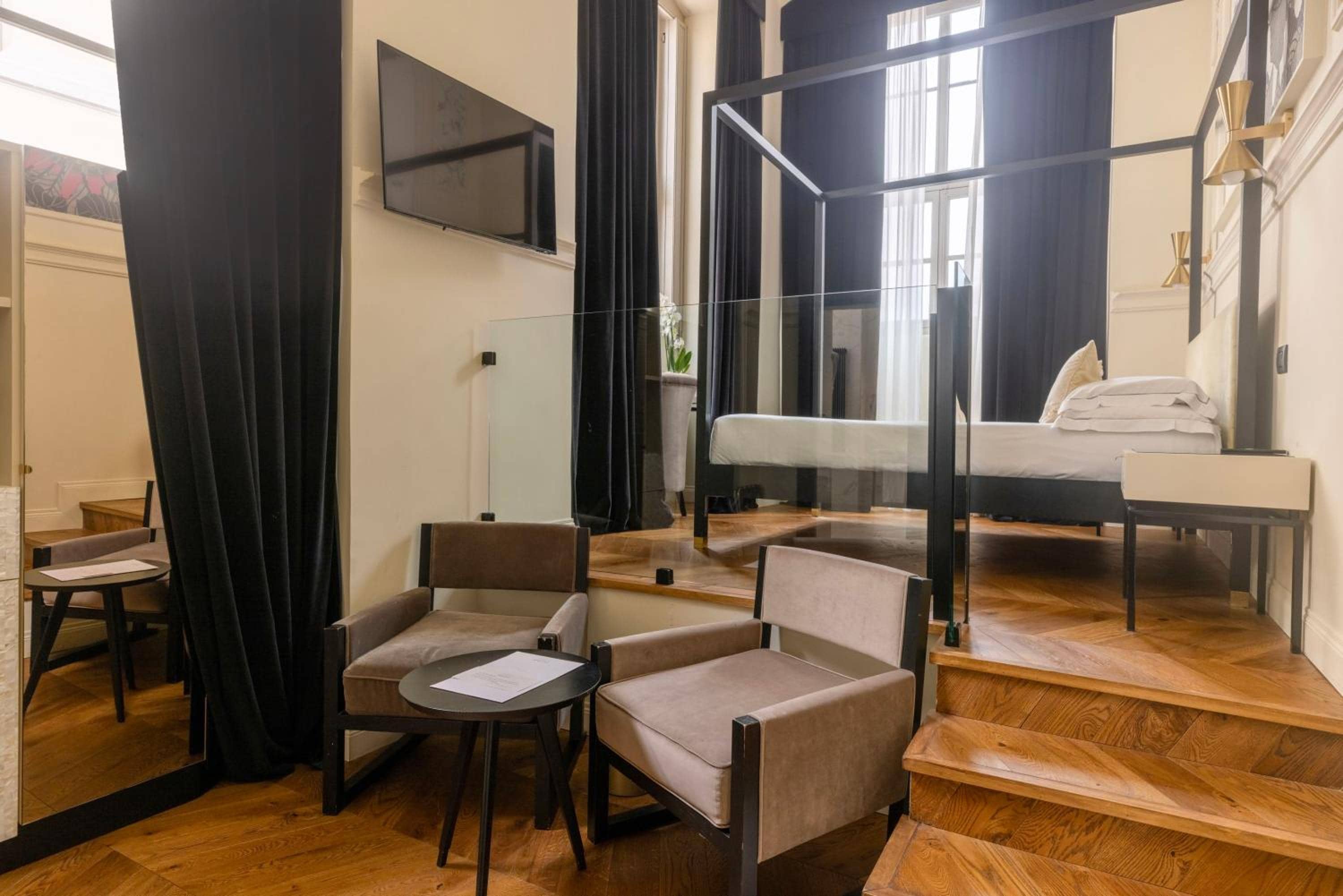 Roma Luxus Hotel — 2