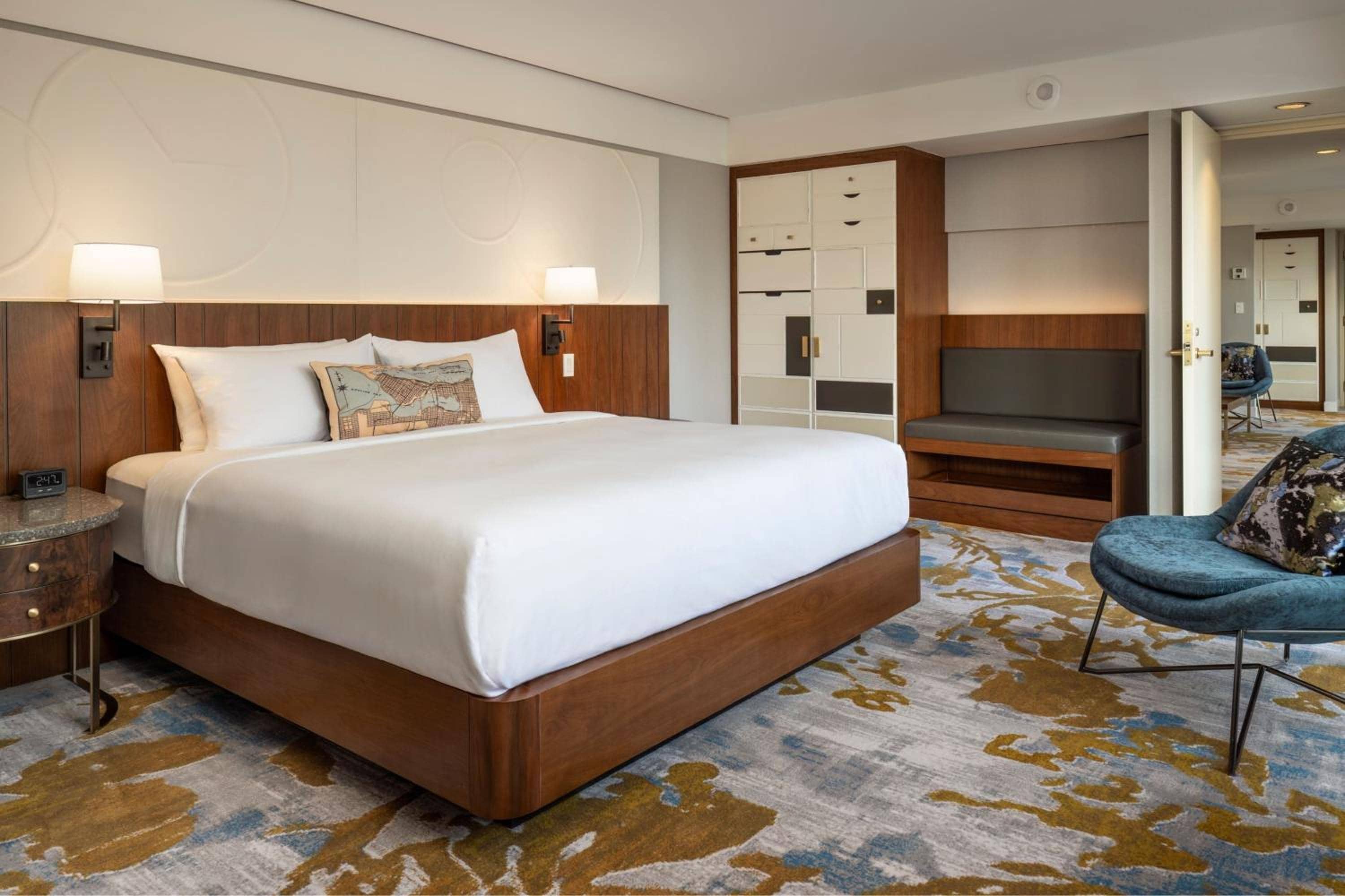 Metropolitan Hotel Vancouver — 4