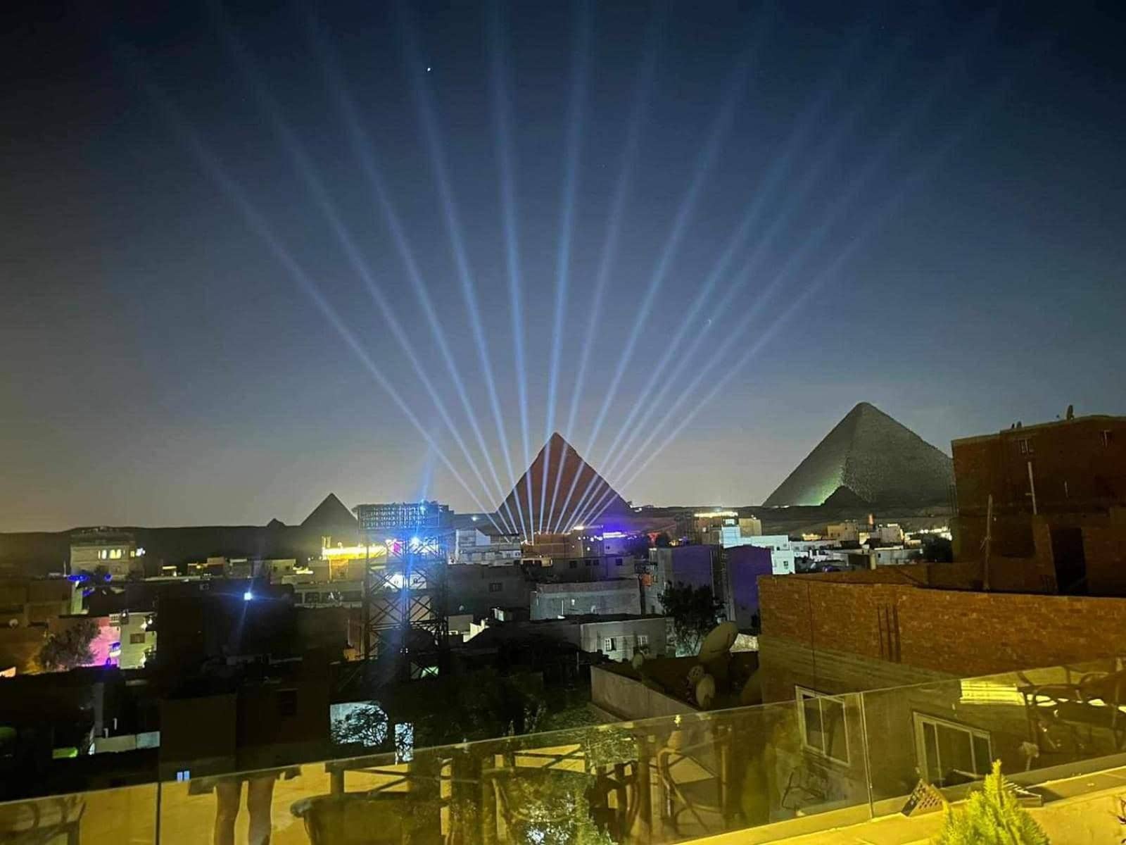 Eagles Pyramids View — 4