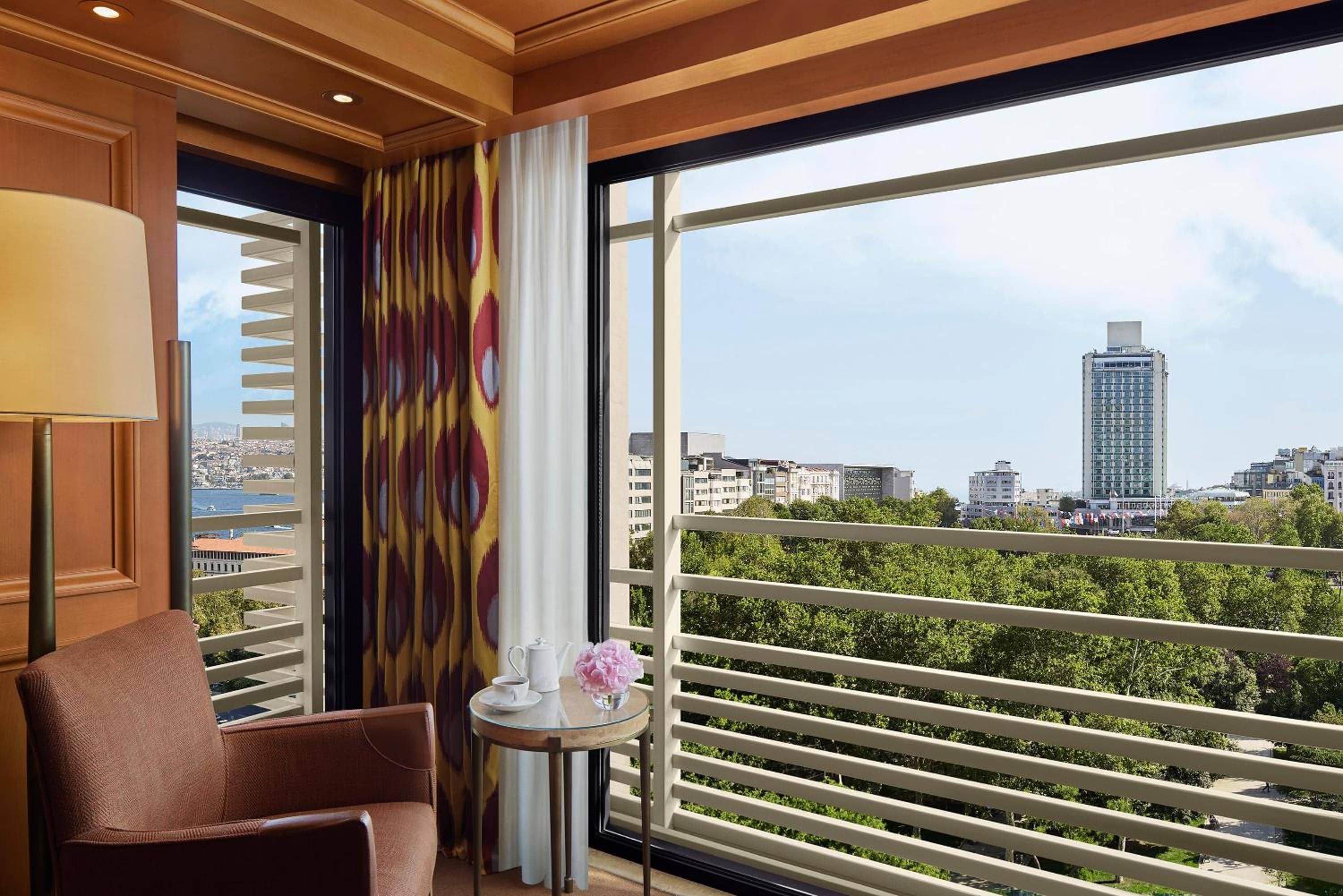 Divan Istanbul — 3