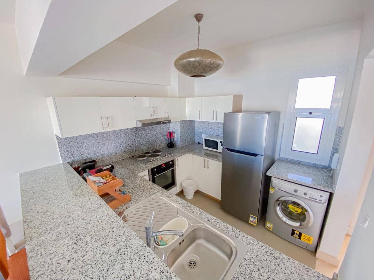 Nayah Stays, Joubal Lagoons flowery apartment — 2
