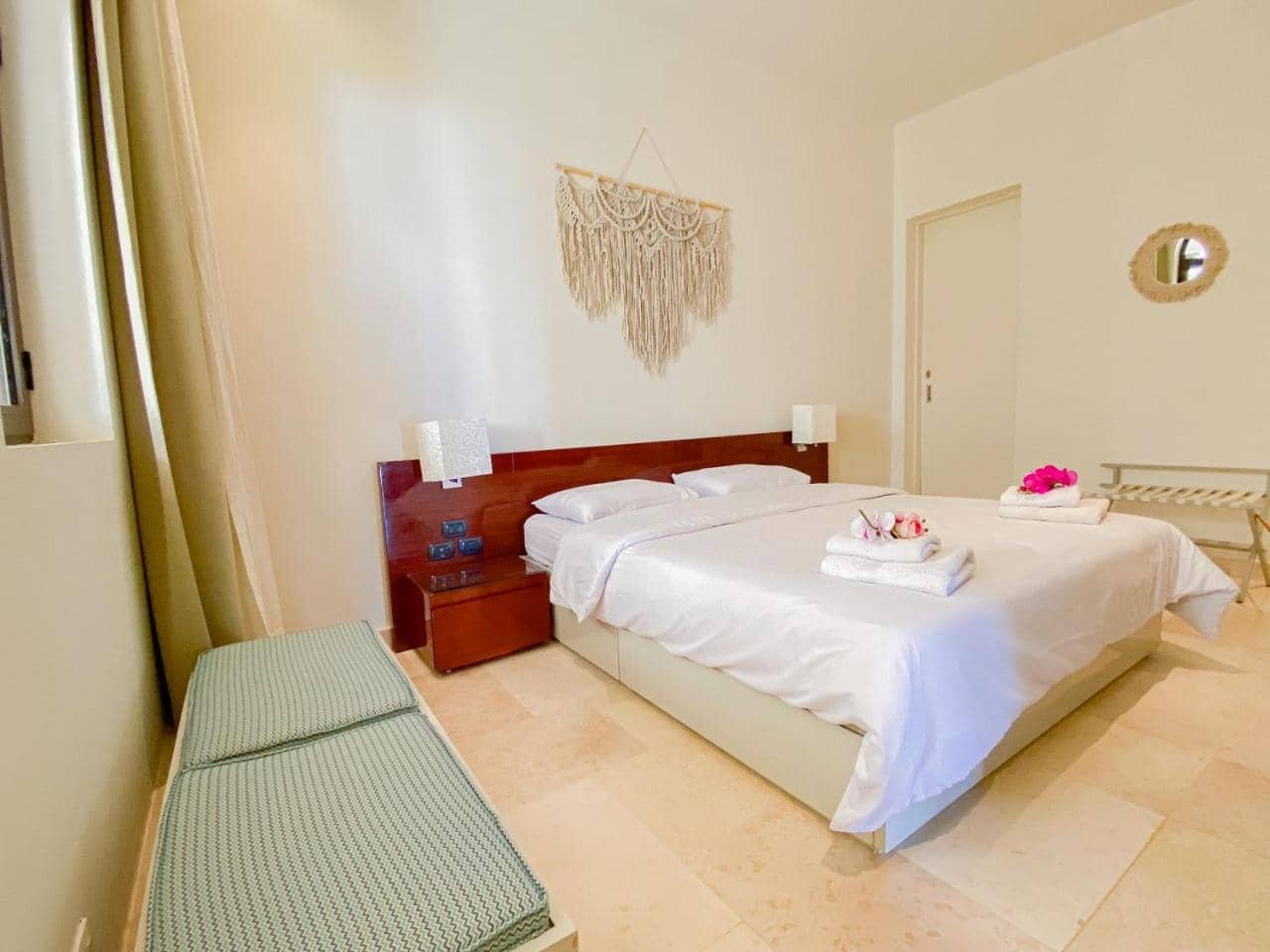 Nayah Stays, Ancient Sands Luxurious Pool Terrace Apartment — 2