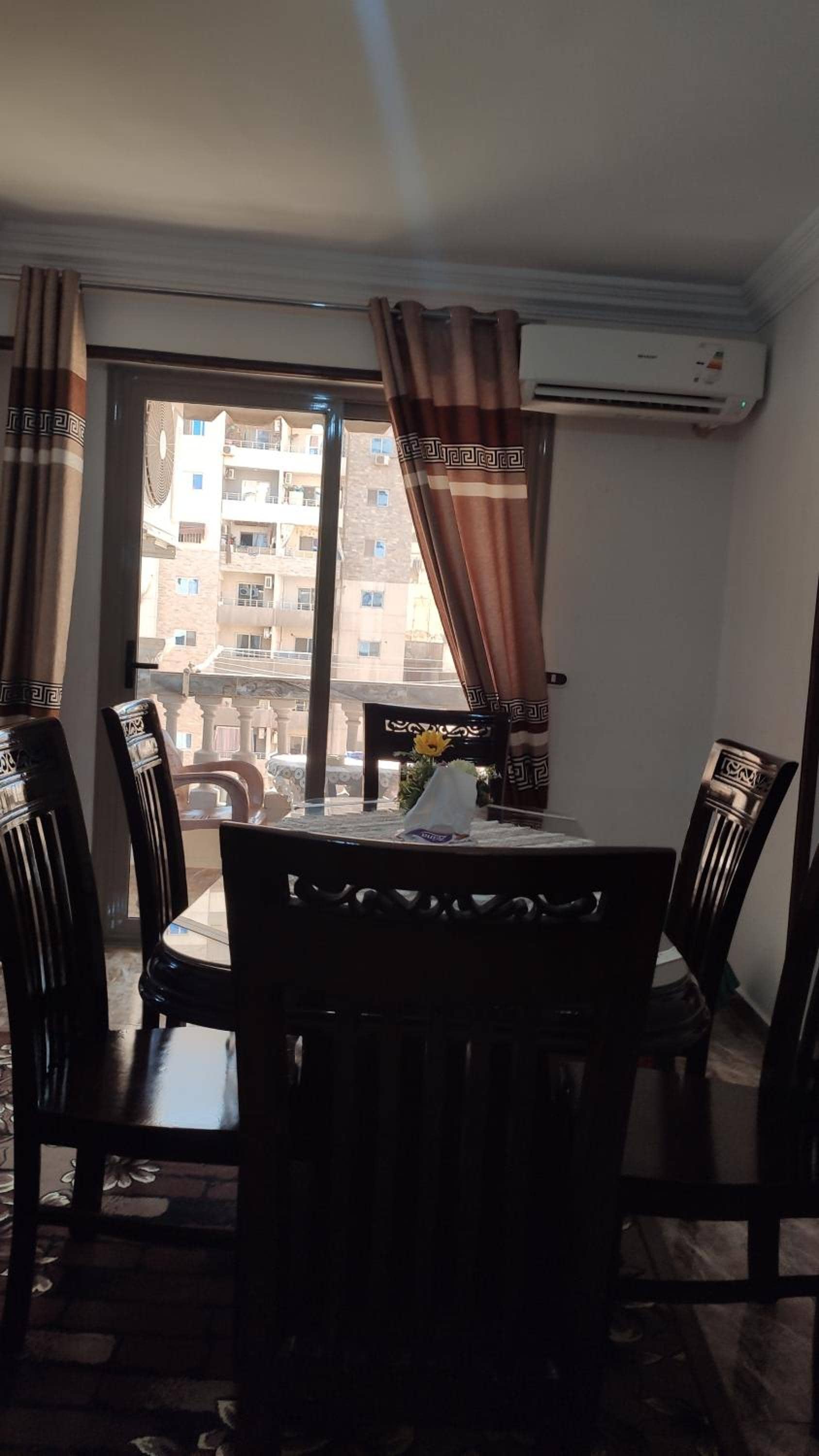 the flowers apartment — 3