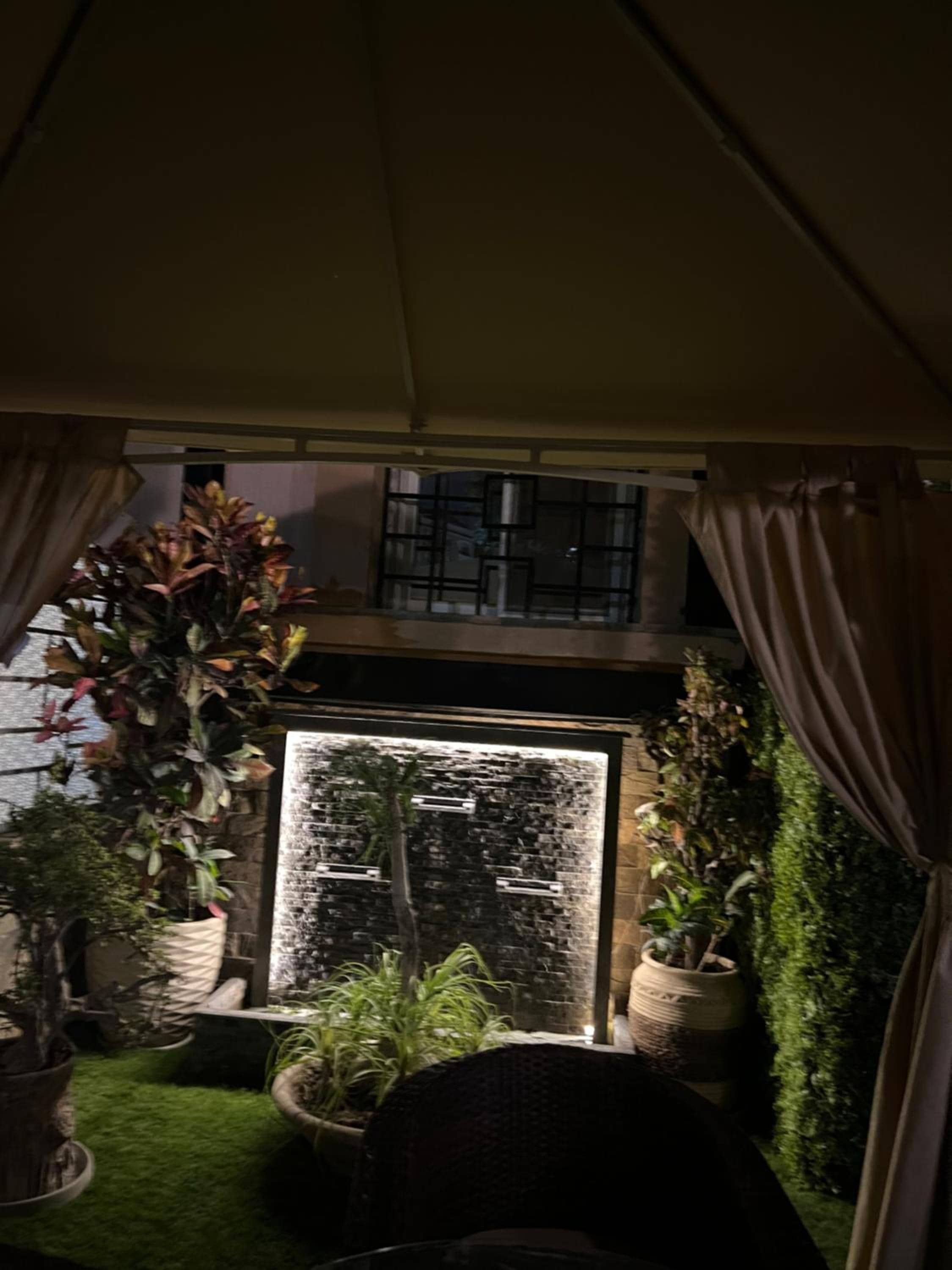 Luxury furnished apartment for daily rent