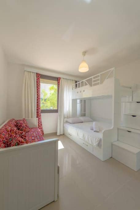 Chic 2 BR poolside Apartment at G-crib El Gouna — 5