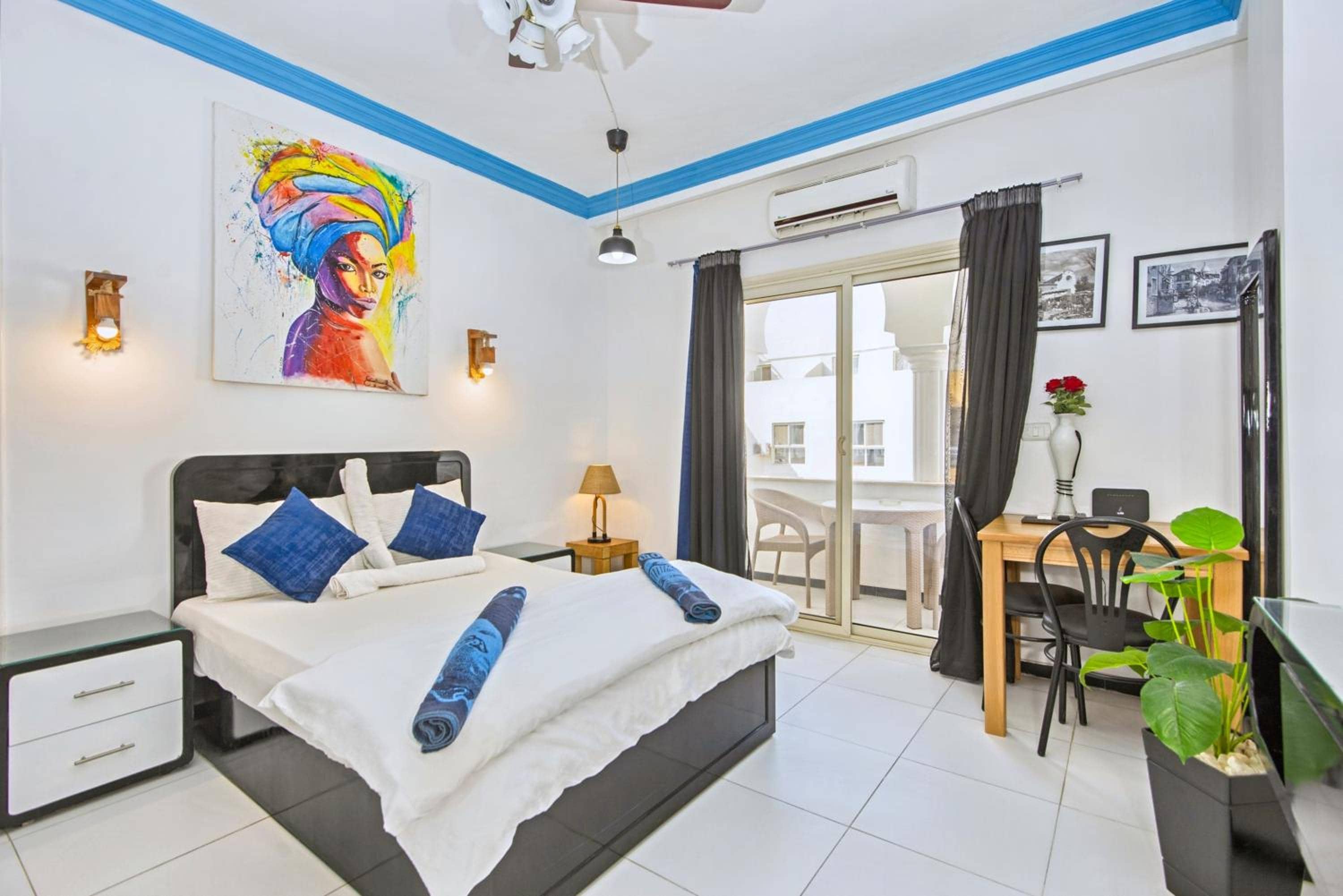 Rare New Marina Hotspot With Fast Free WIFI, Balcony & Pool - Western Standards - Sheraton Plaza 414 — 2