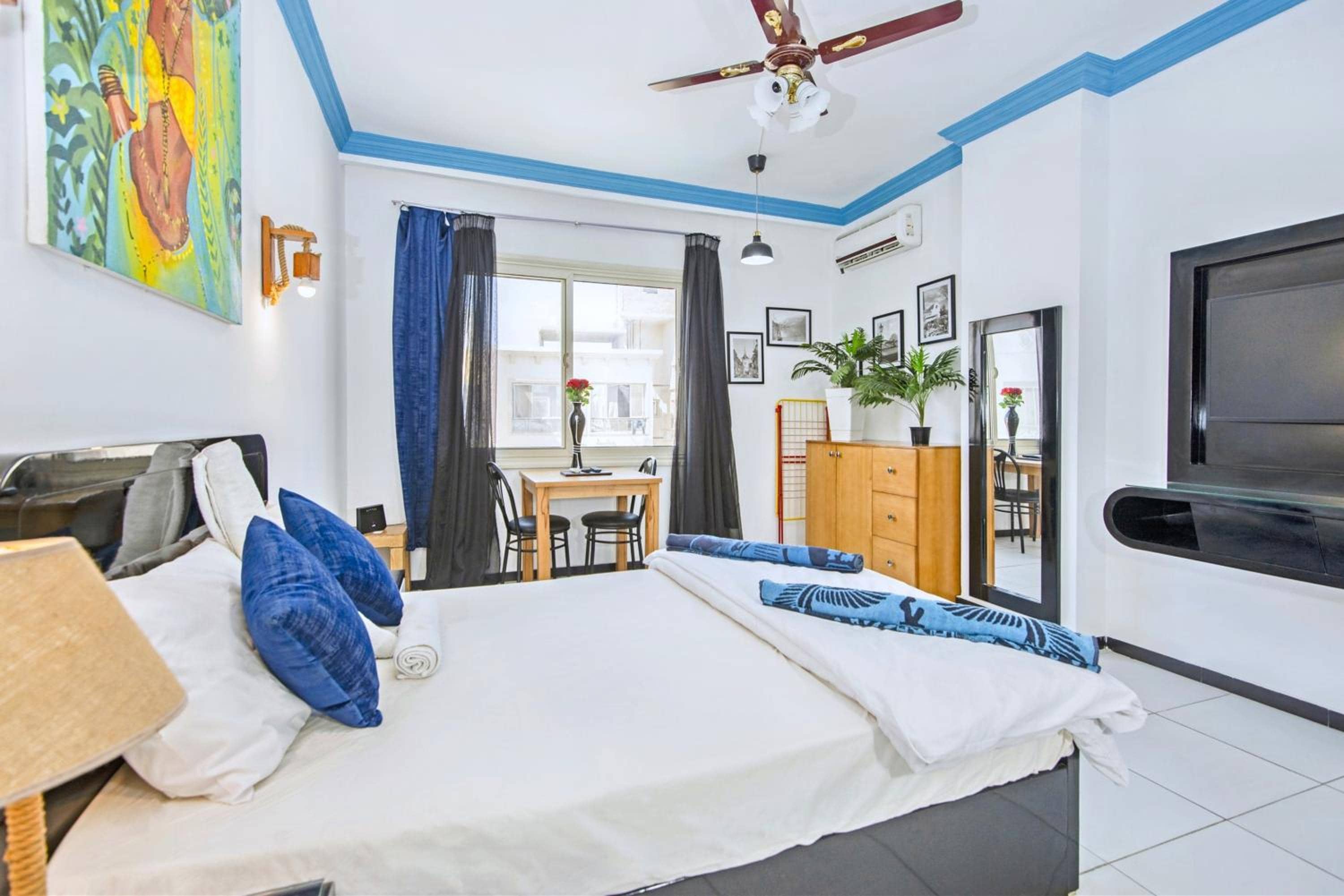 Rare New Marina Hotspot With Pool & Fast Free WIFI - Western Standards - Sheraton Plaza 415 — 4