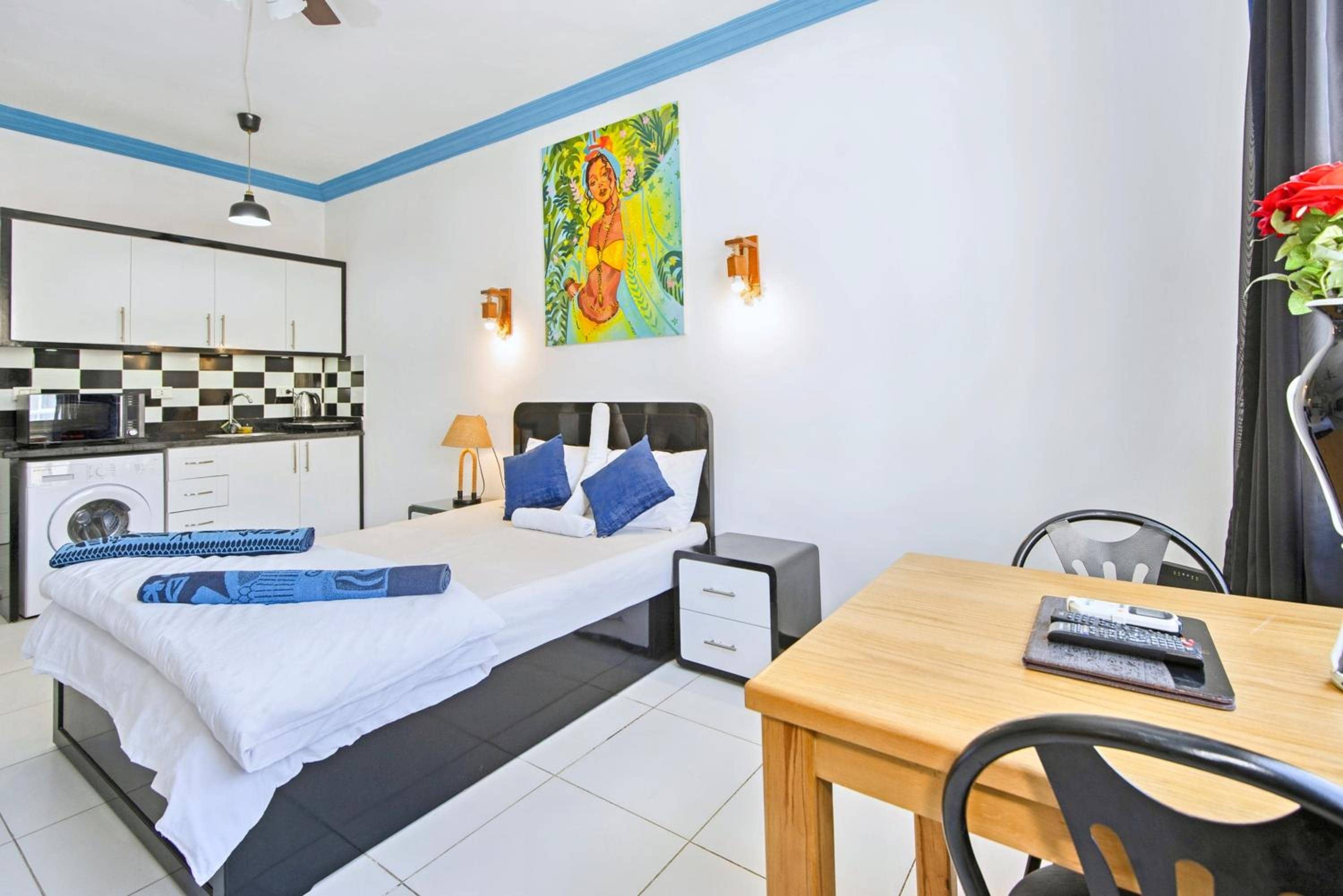 Rare New Marina Hotspot With Pool & Fast Free WIFI - Western Standards - Sheraton Plaza 415 — 5