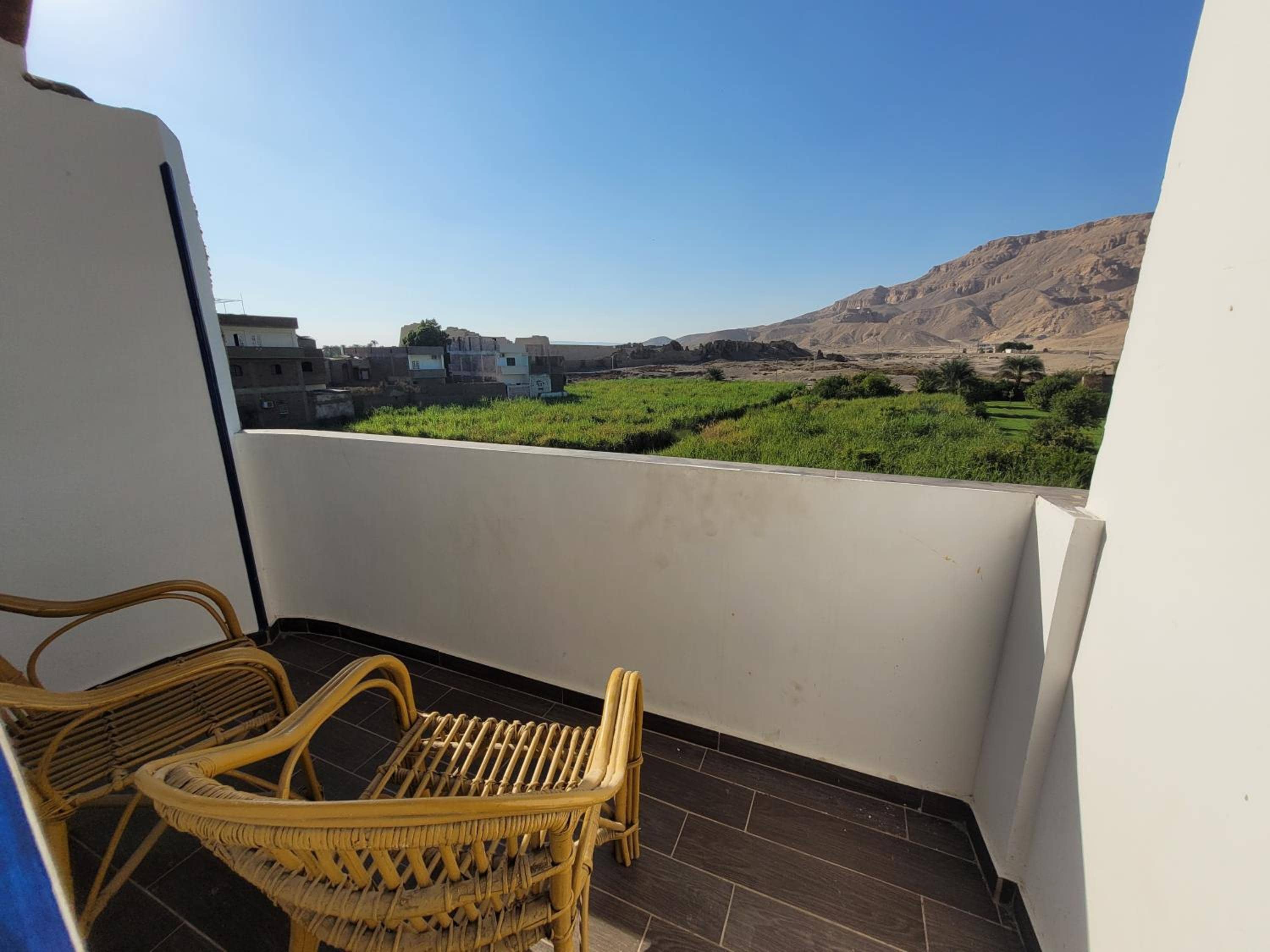 Sharqotel Luxor — 4