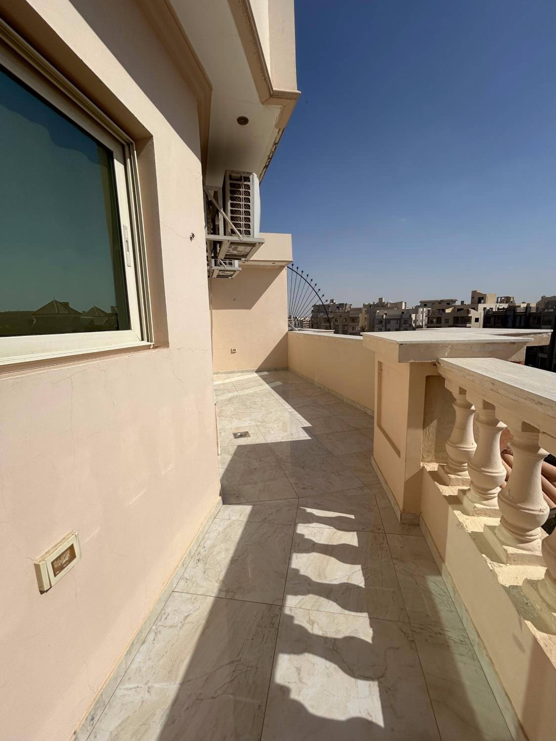 Modern 3-BR in New Cairo Lotus — 5