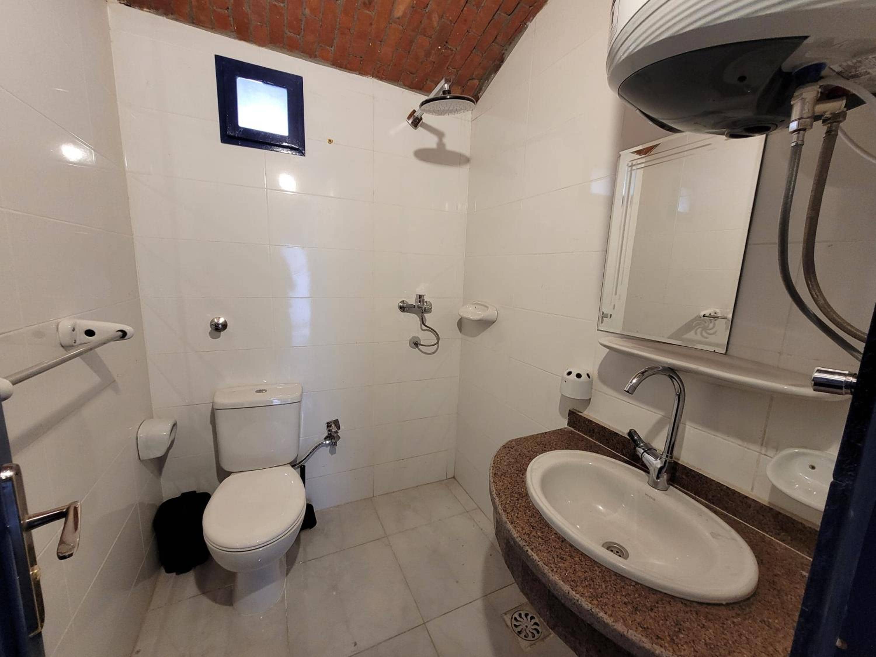 Sharqotel Luxor — 5