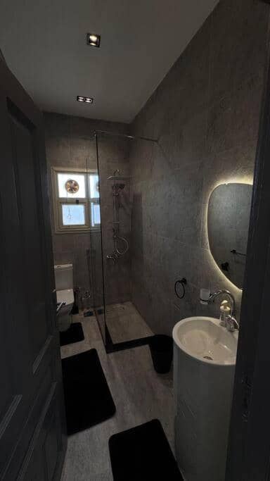 Apartment Fully furnished — 2