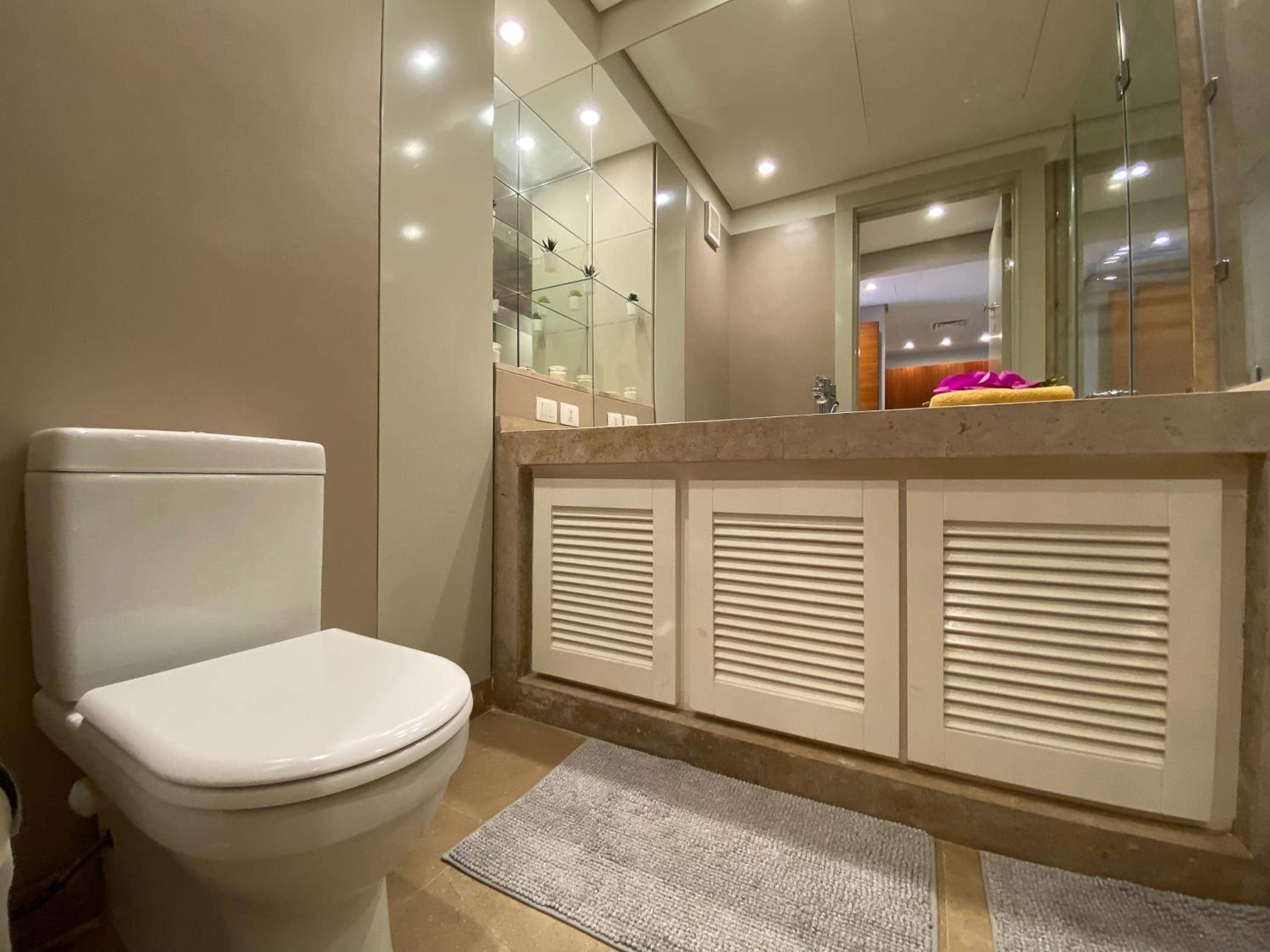Modern 1 Bedroom Apartment in Ancient Sands — 5