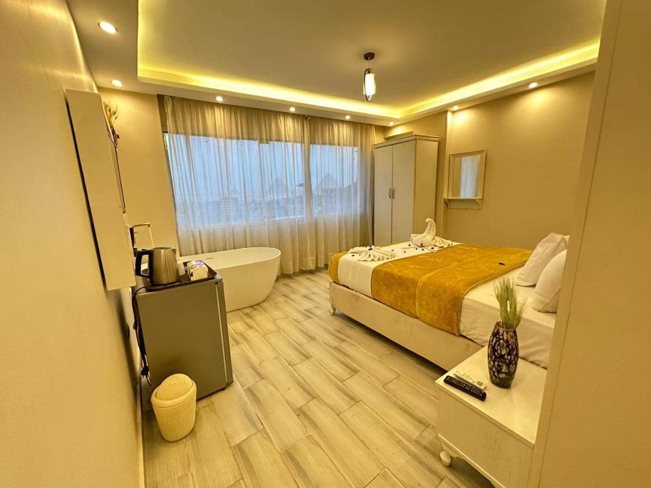 PYRAMIDS guest house — 4
