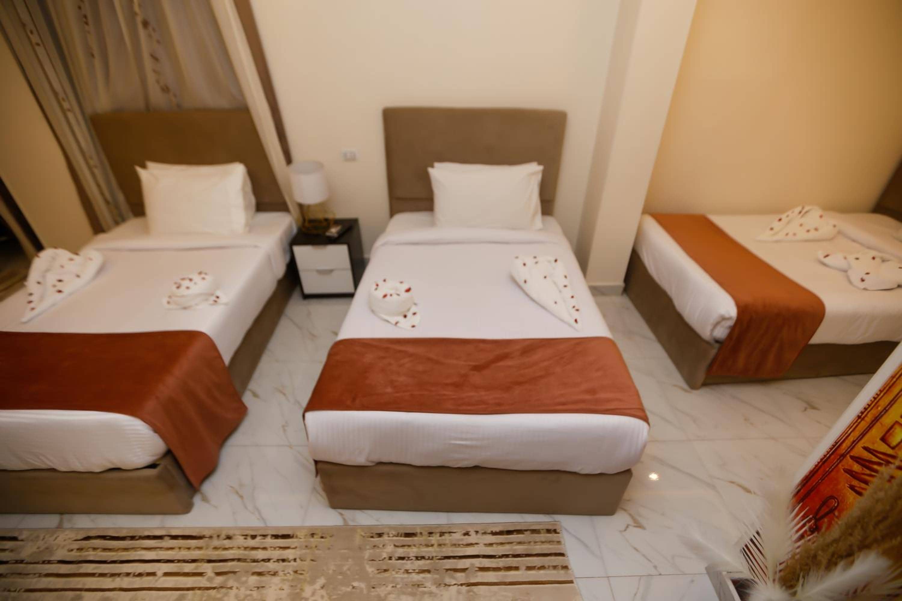 Pyramids Palace INN 5 Minutes from the New Grand Museum — 2