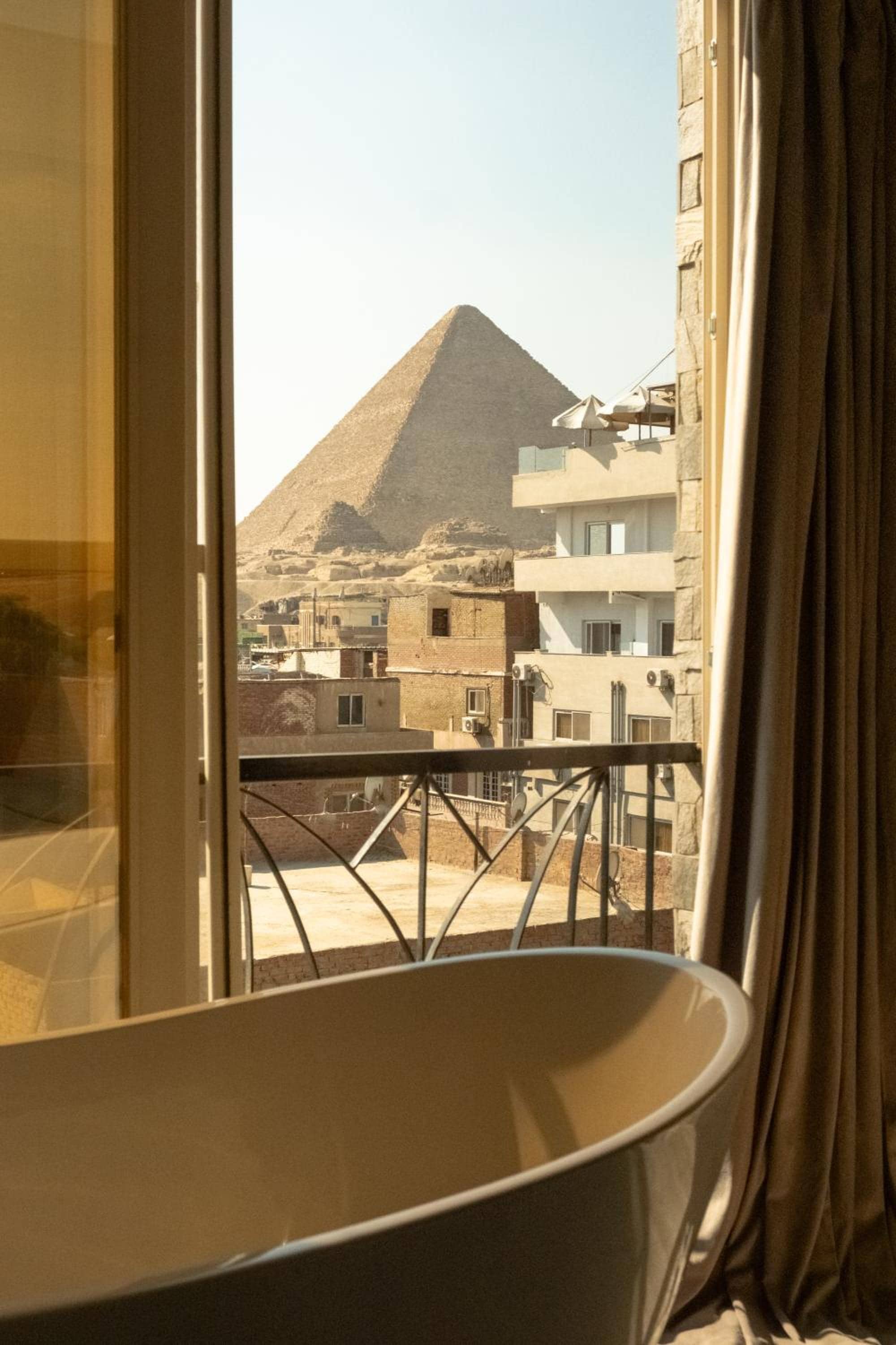 Jimmy Pyramids Hotel — 5