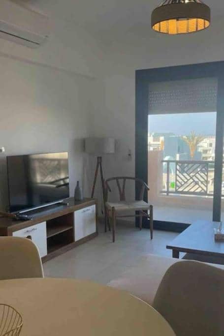 3 Bedrooms with roof in Makadi — 2