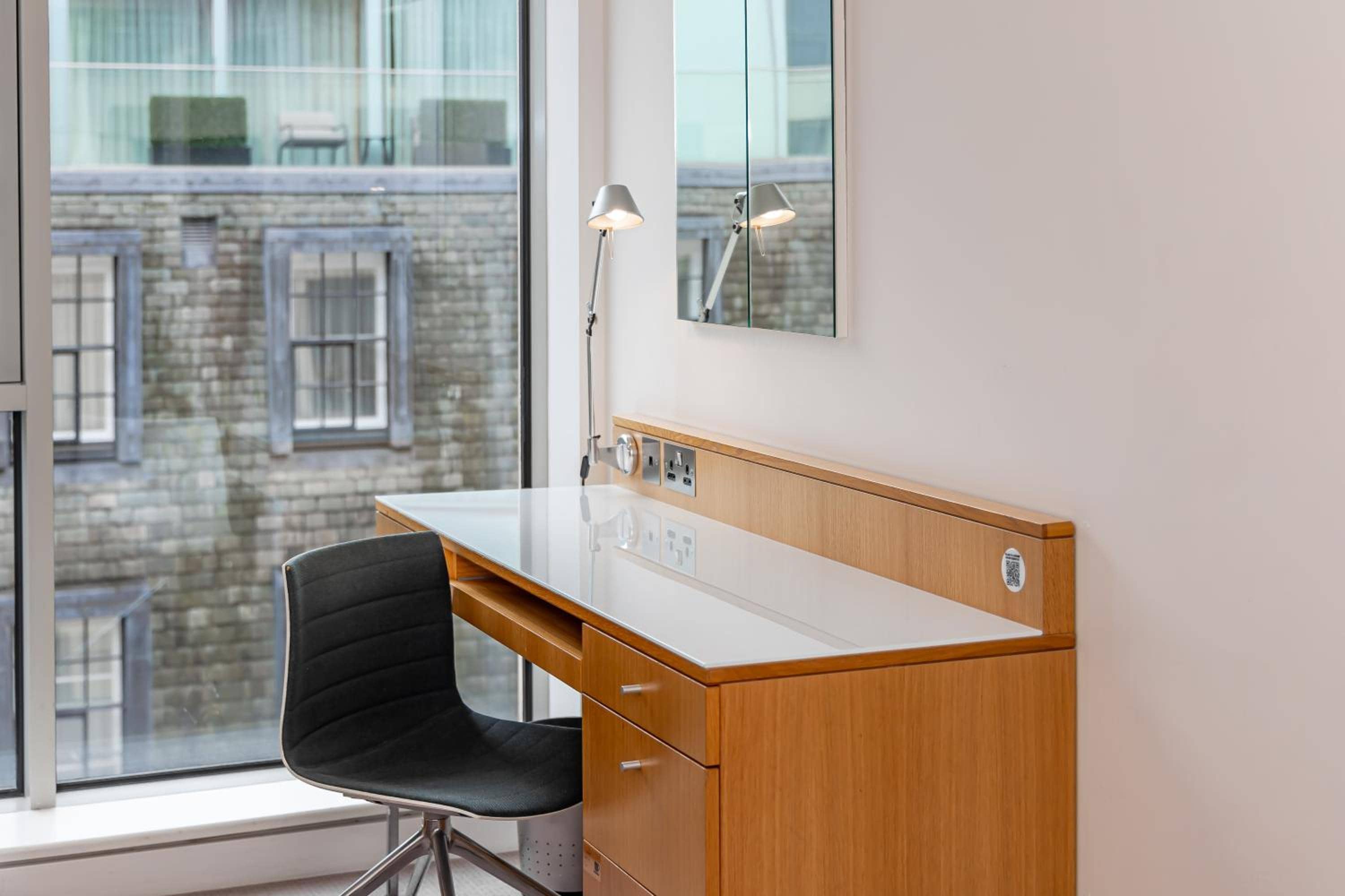 DoubleTree by Hilton Hotel London - Tower of London — 4
