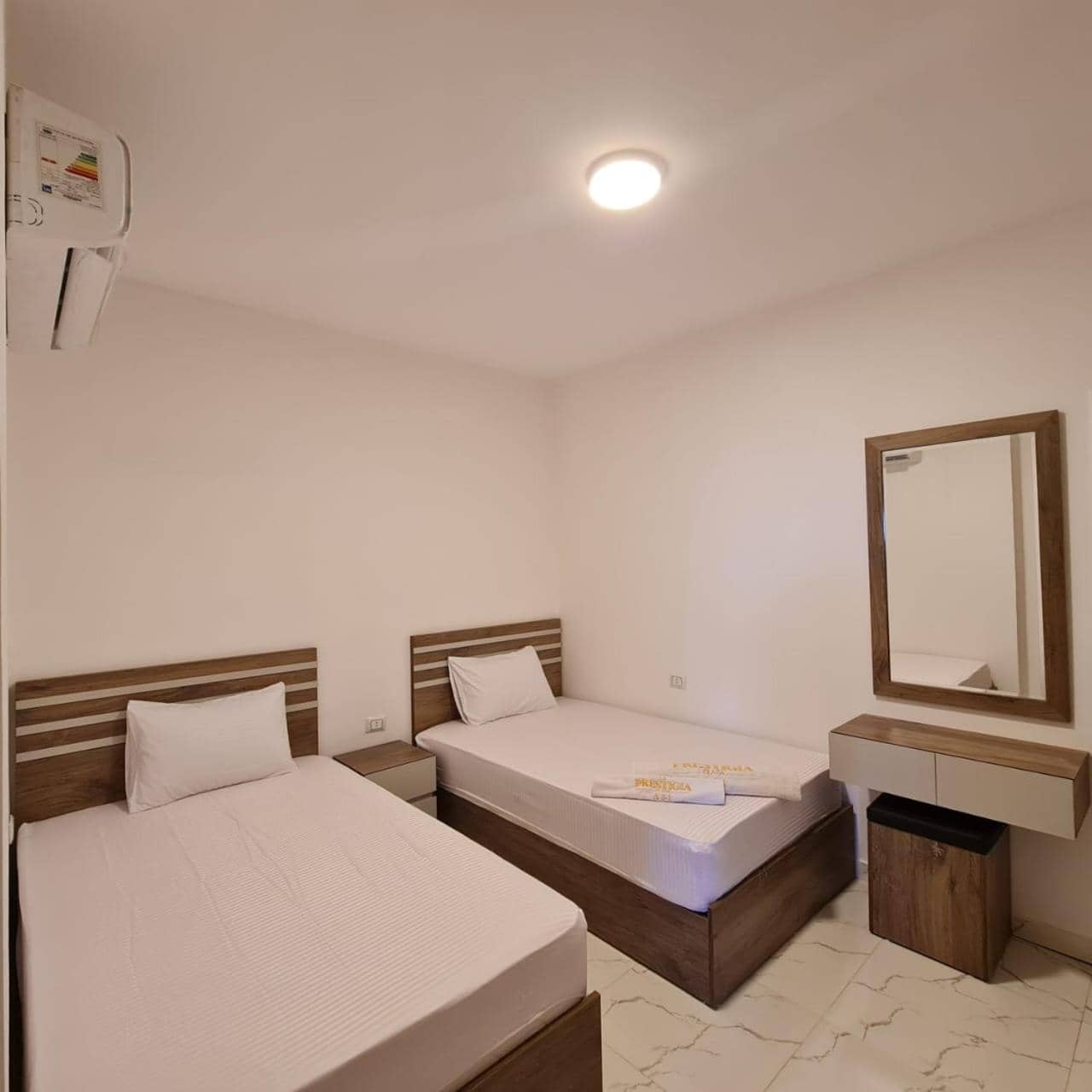 La Prestigia — 5