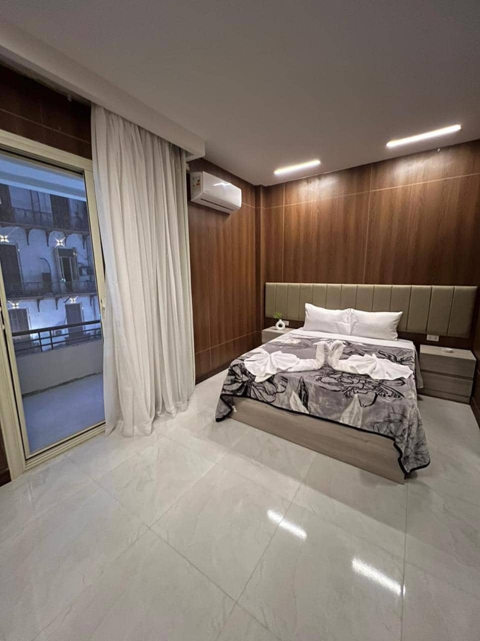 Royal Home Hotel — 2