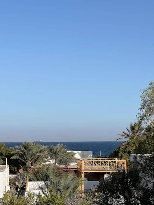 A sunny Bohemian chalet in Dahab