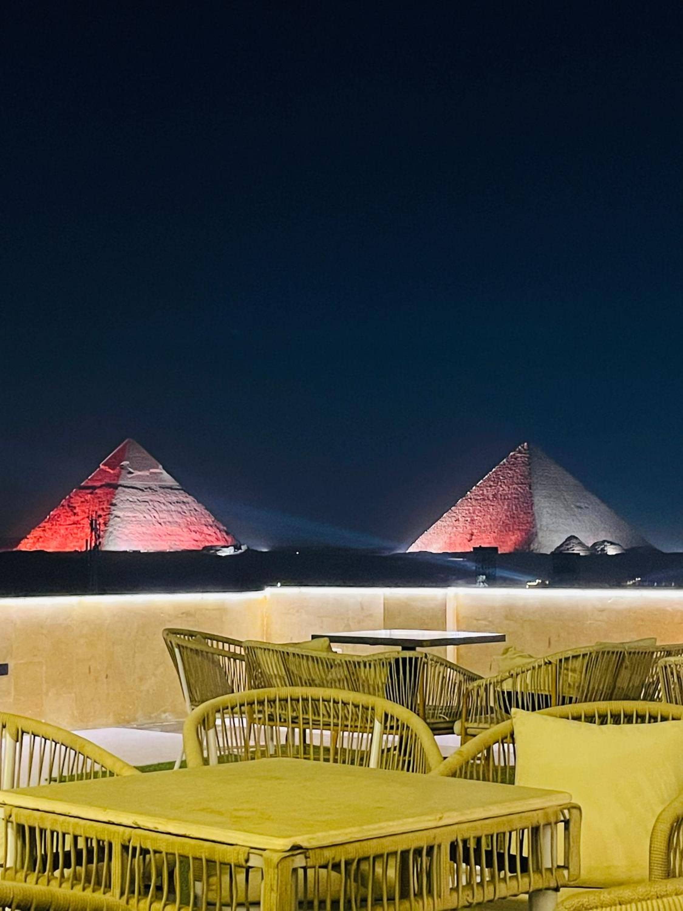 Golden mask pyramids inn — 2