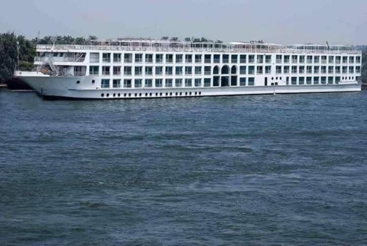 Five Stars Nile Cruise from Luxor to Aswan 4 nights