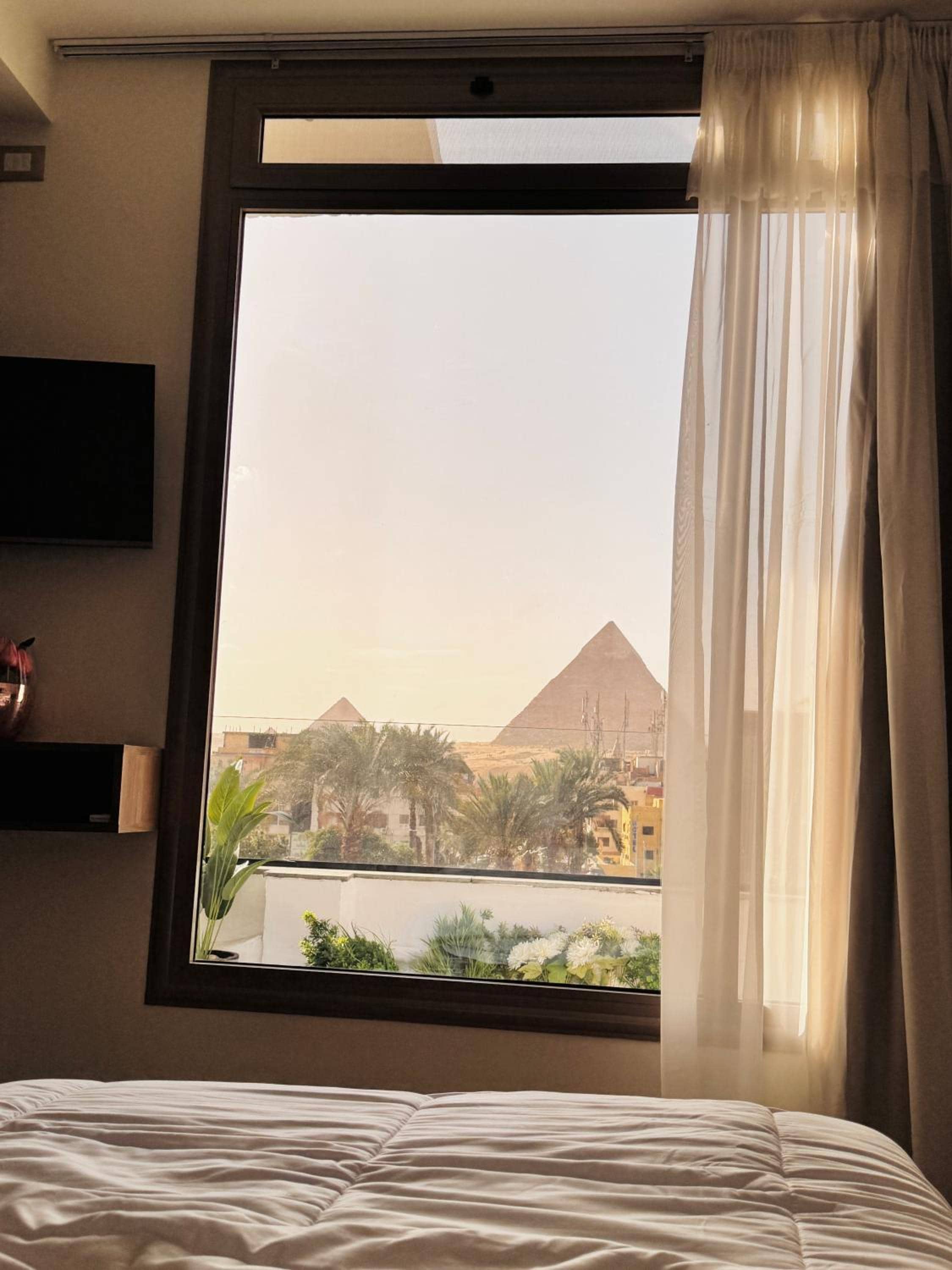 Akasia Pyramids View — 5