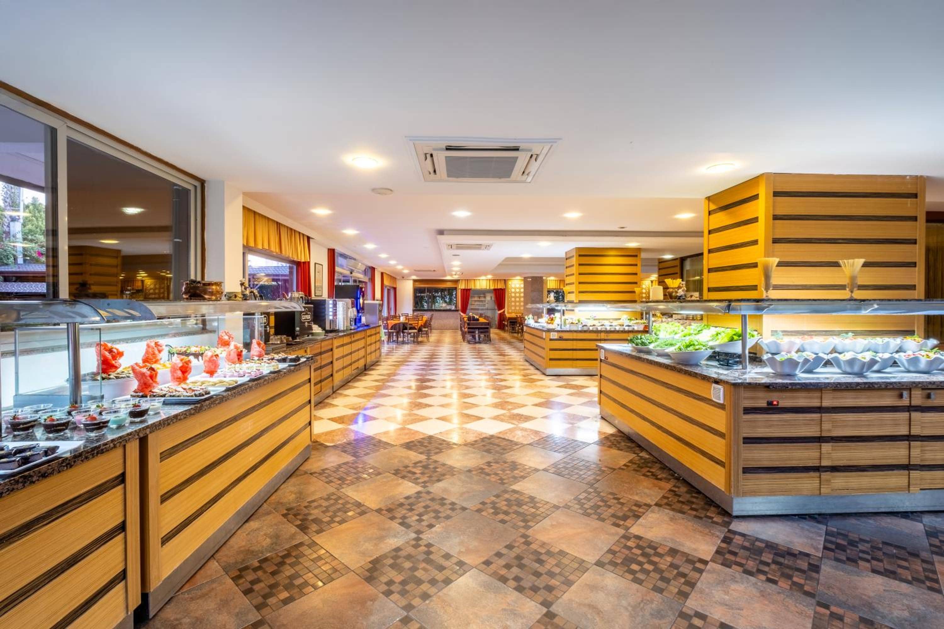 Fame Beach Hotel — 5