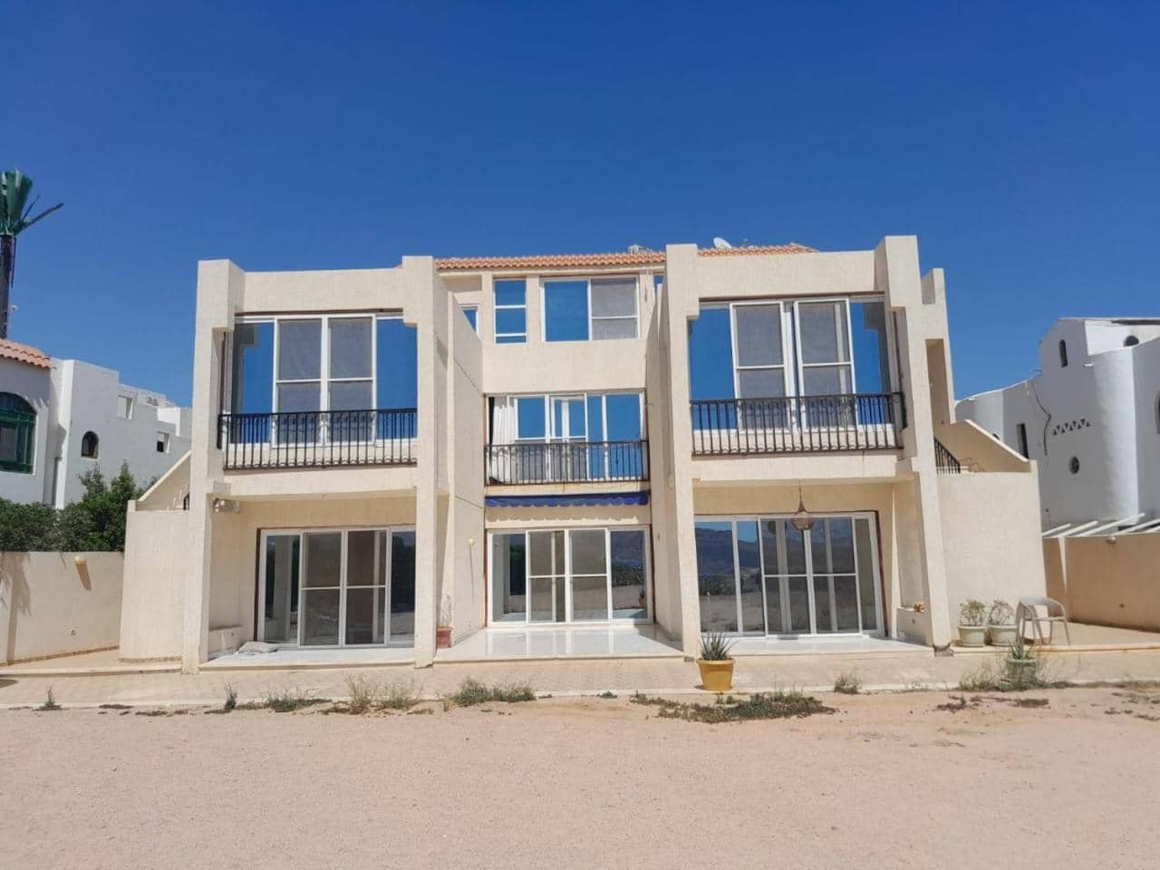 Luxury Seaview Apartment