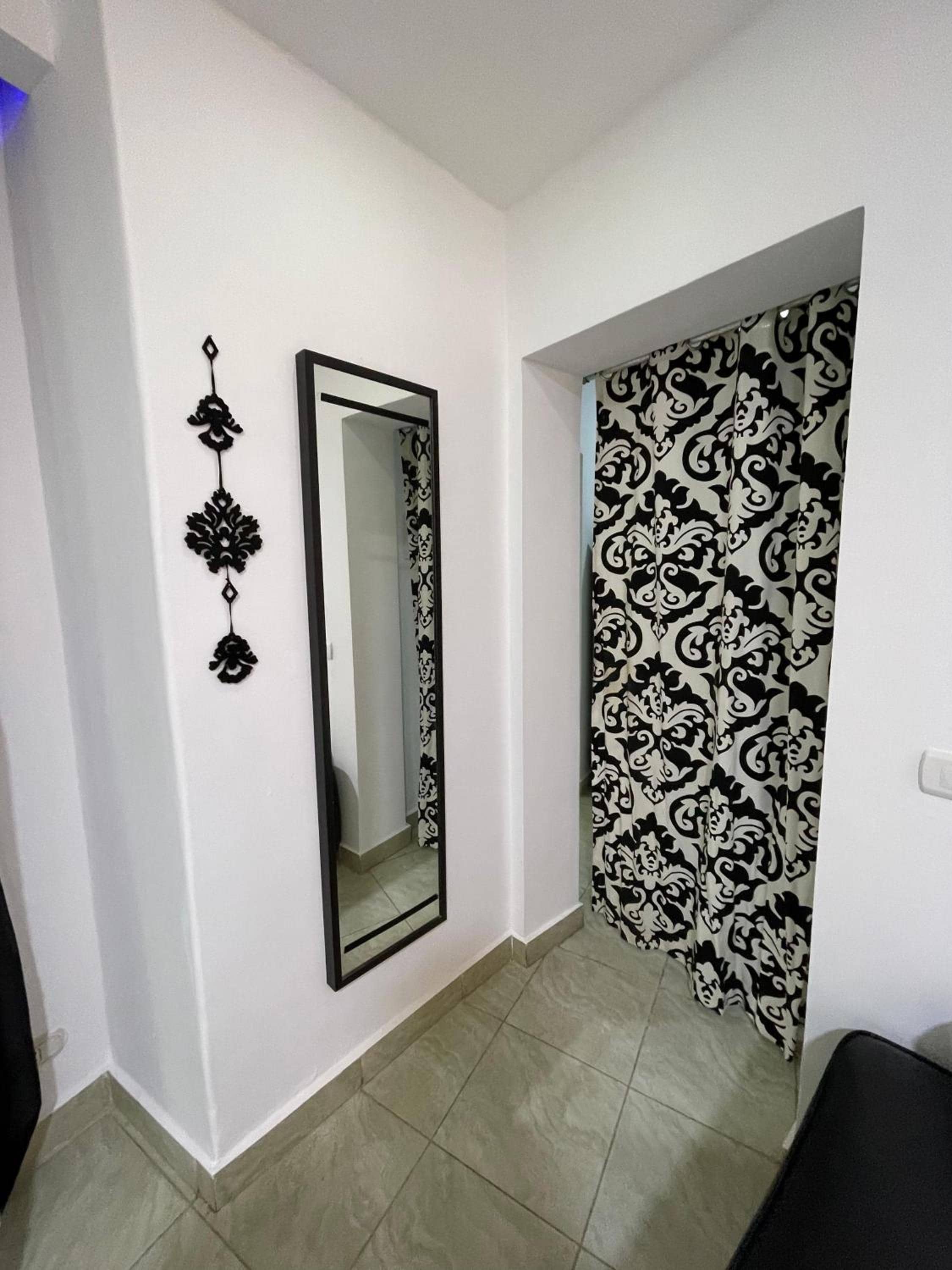 Luxury apartment one bedroom in Delta Sharm resort — 2