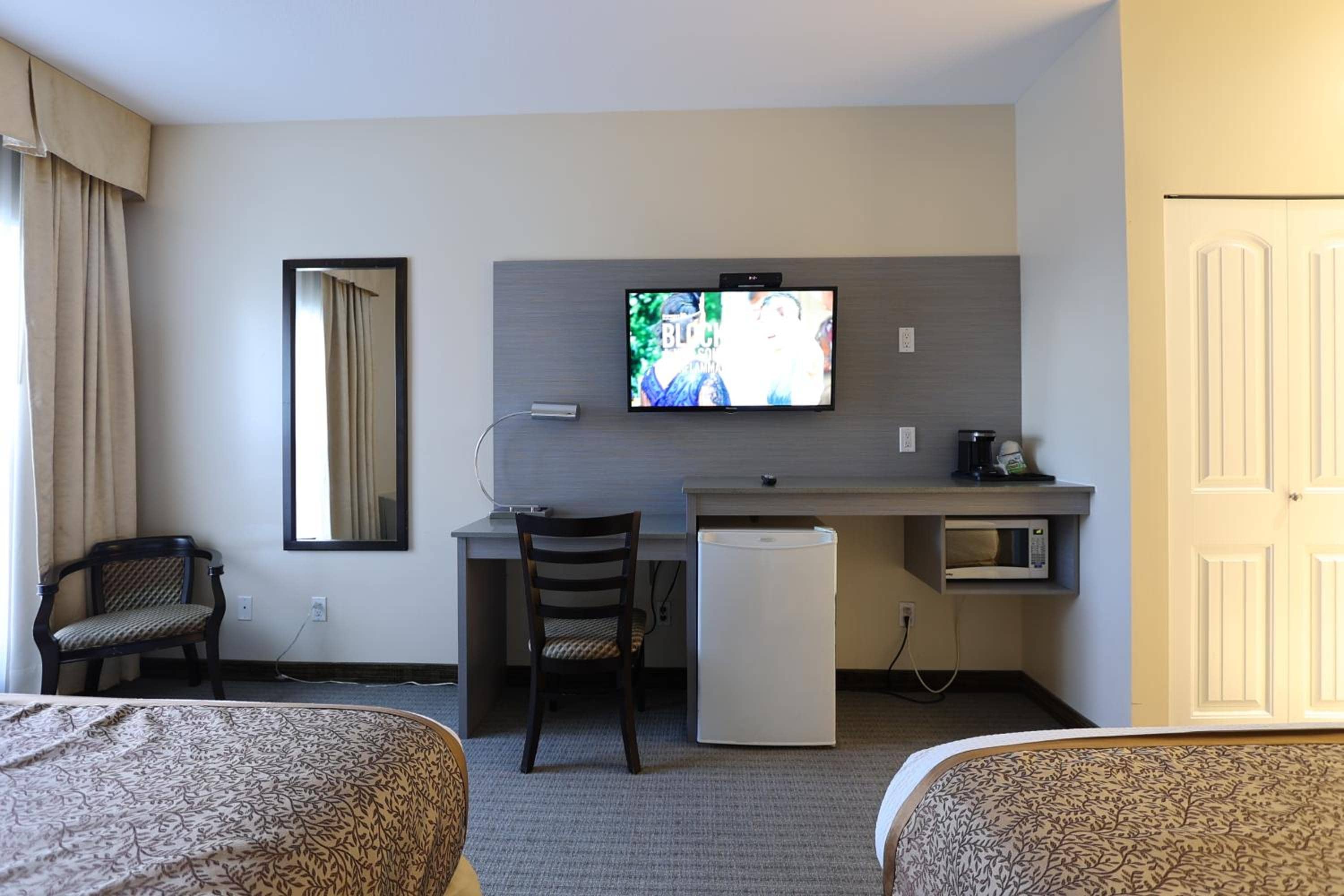 Days Inn by Wyndham Surrey — 5