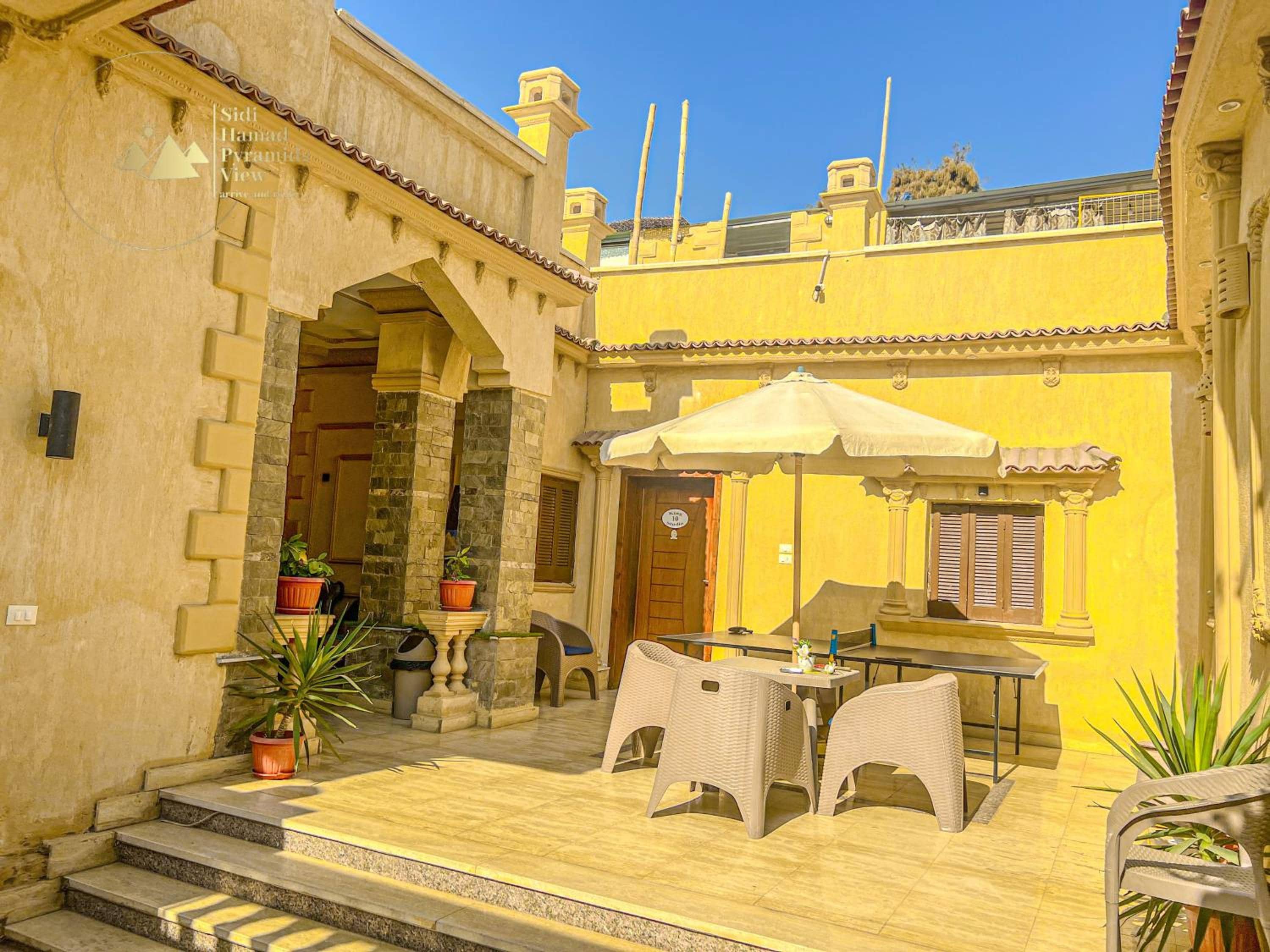 Sidi Hamad Pyramids View King Studio — 3