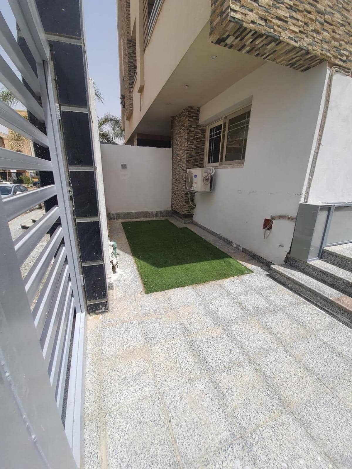 New Cairo rooms — 2