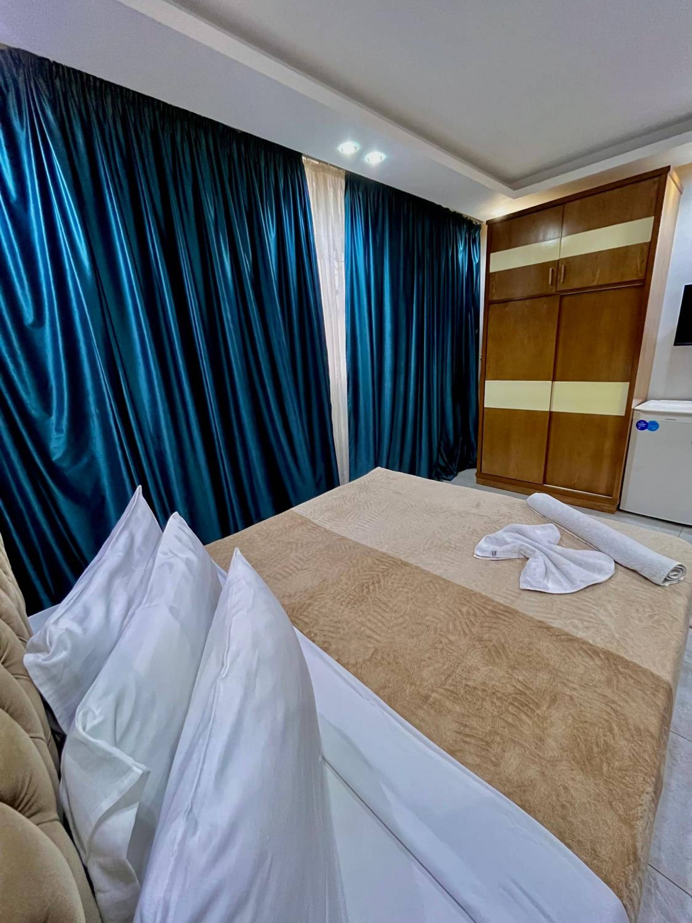 El Shams Plaza Hotel — 2