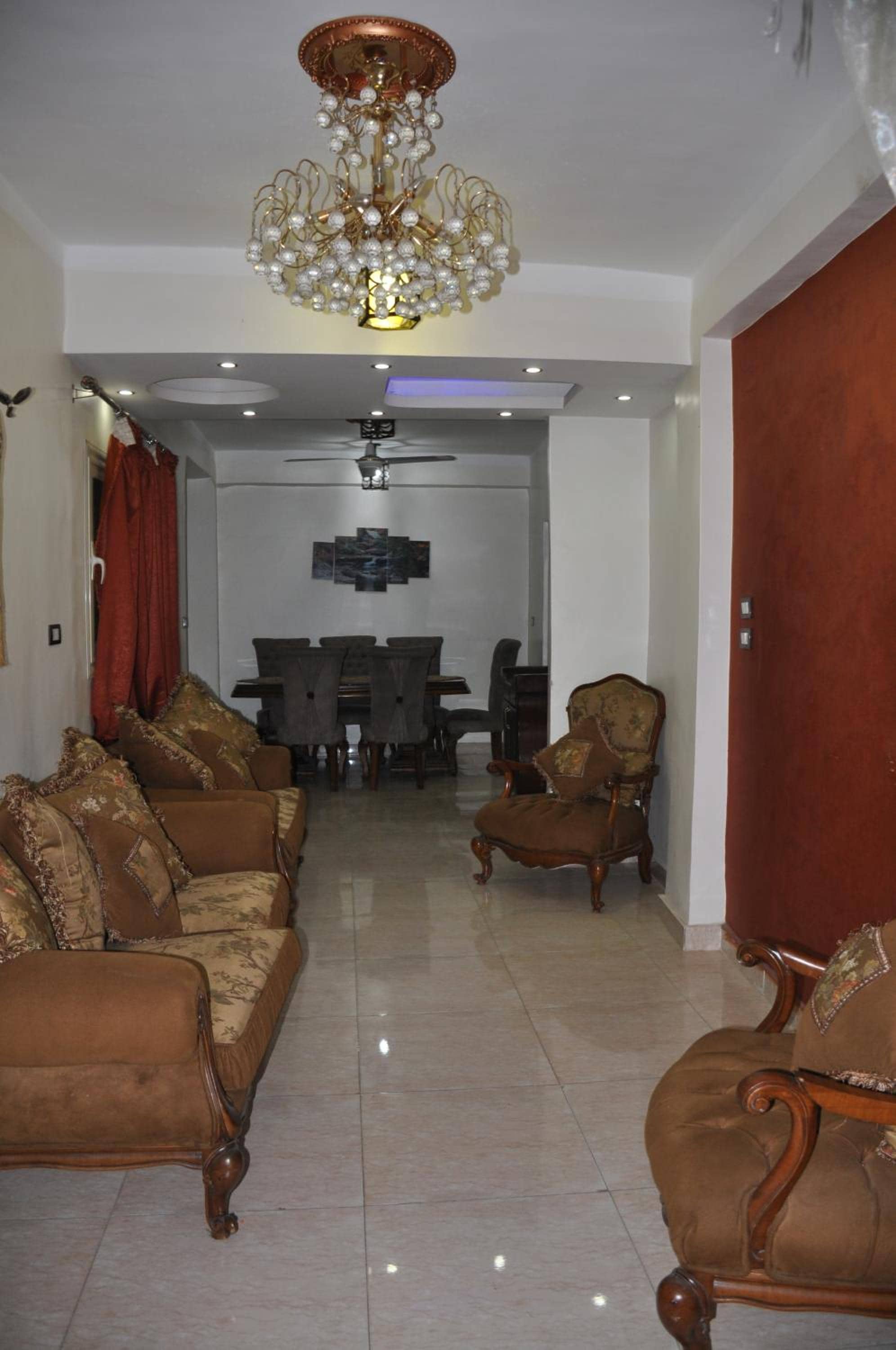 Apartment in front of Luxor temple