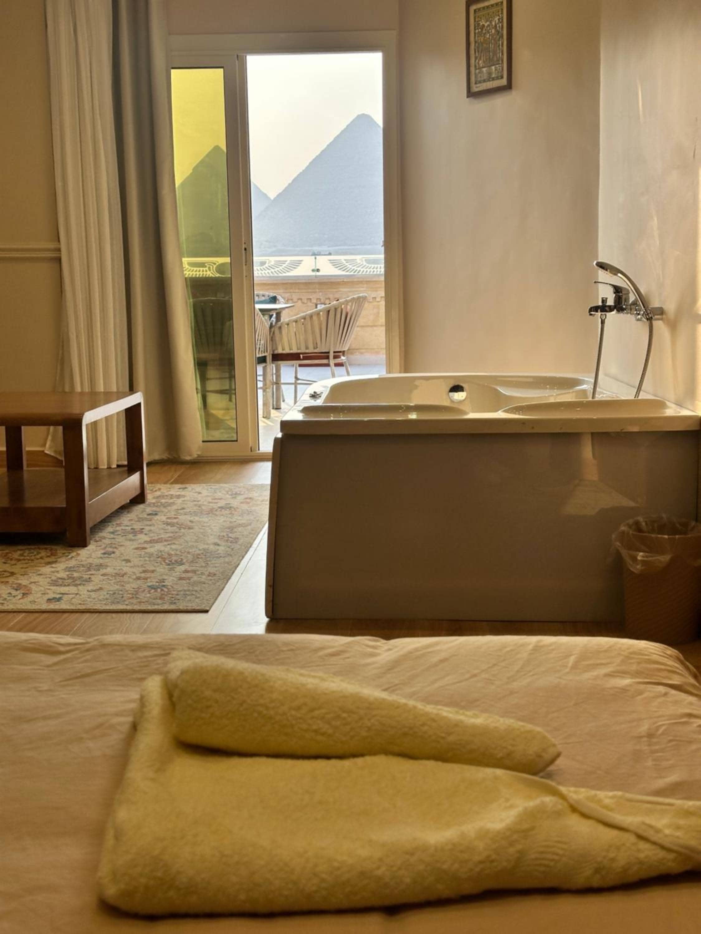 Mirage pyramids view hotel — 3
