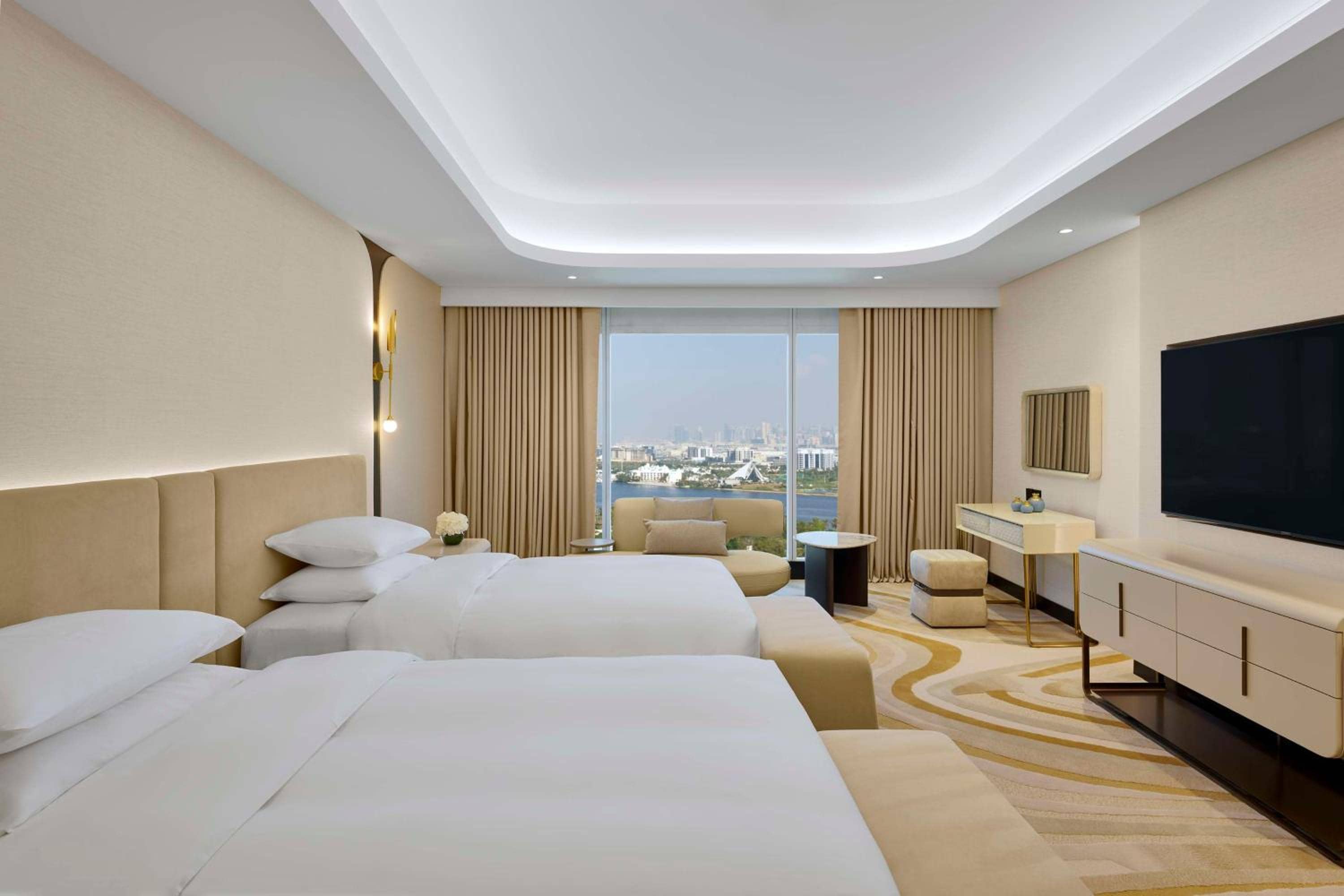 Grand Hyatt Dubai Resort & Waterpark — 5