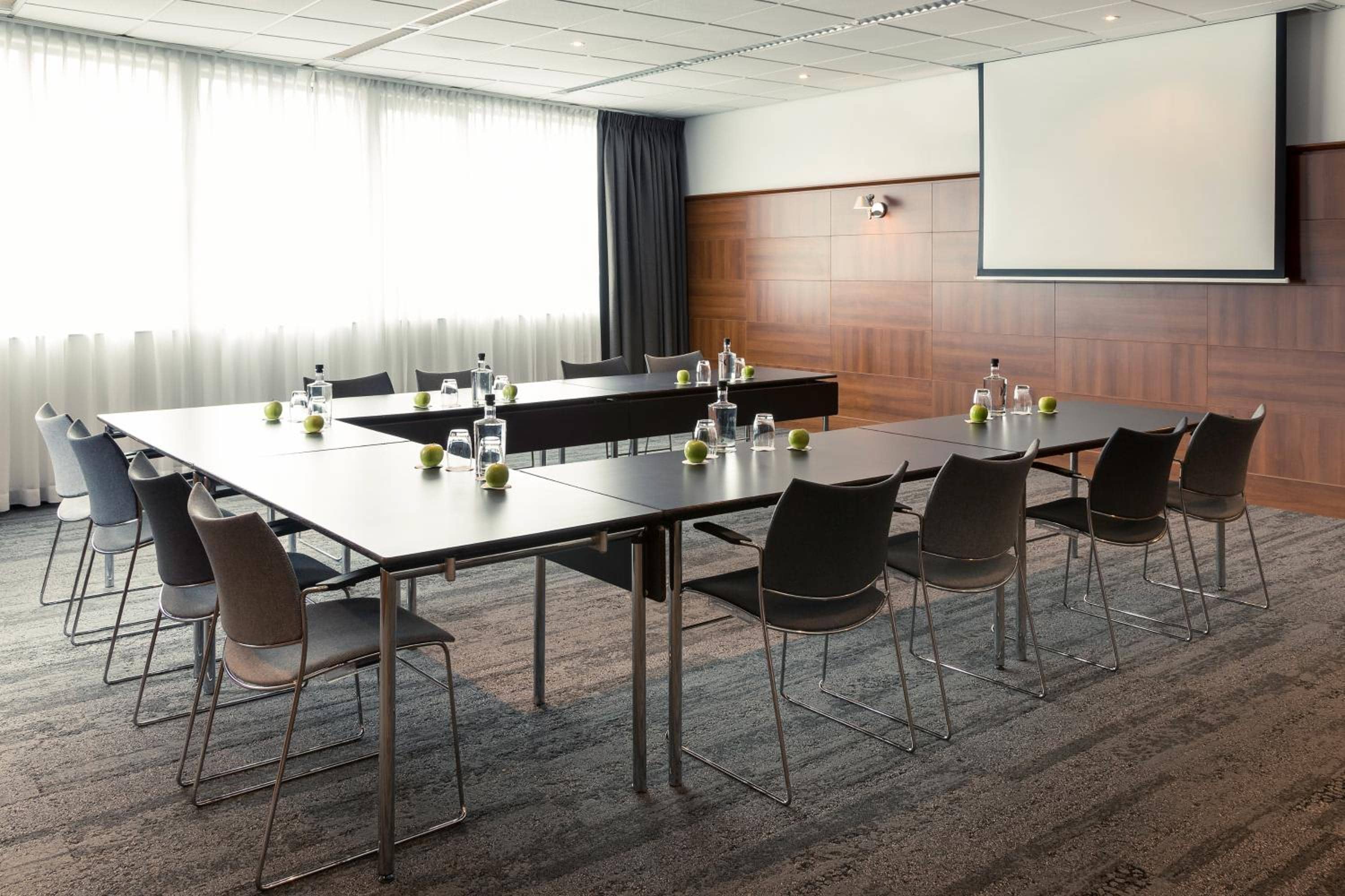 Mercure Amsterdam City Hotel — 2