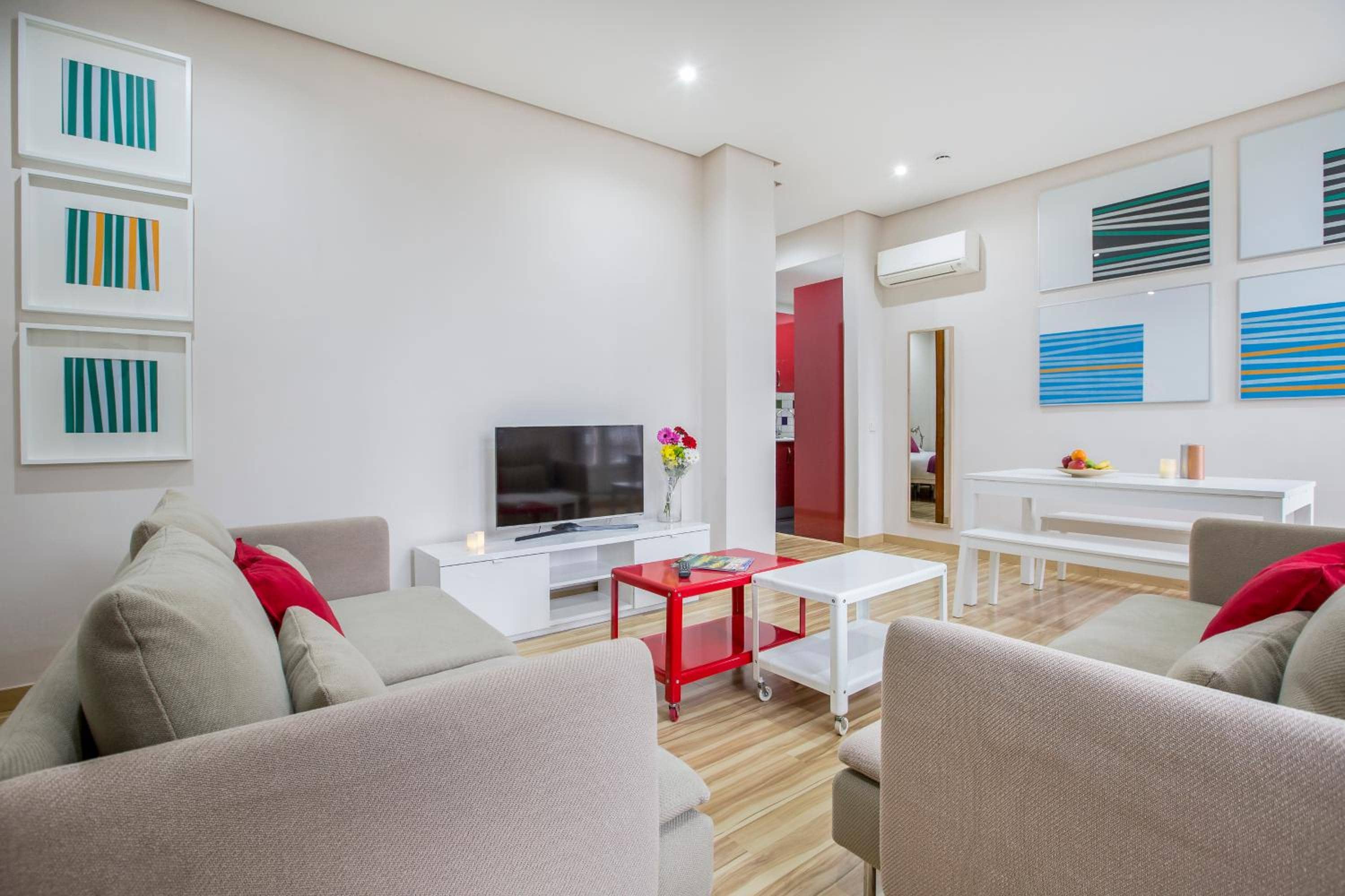 Mola Suites — 3