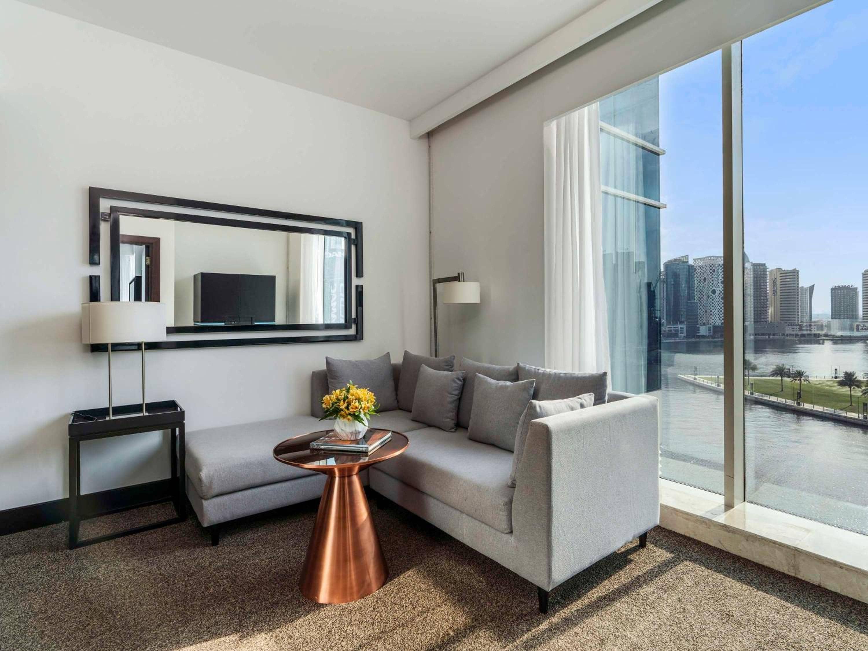 Pullman Dubai Downtown — 2