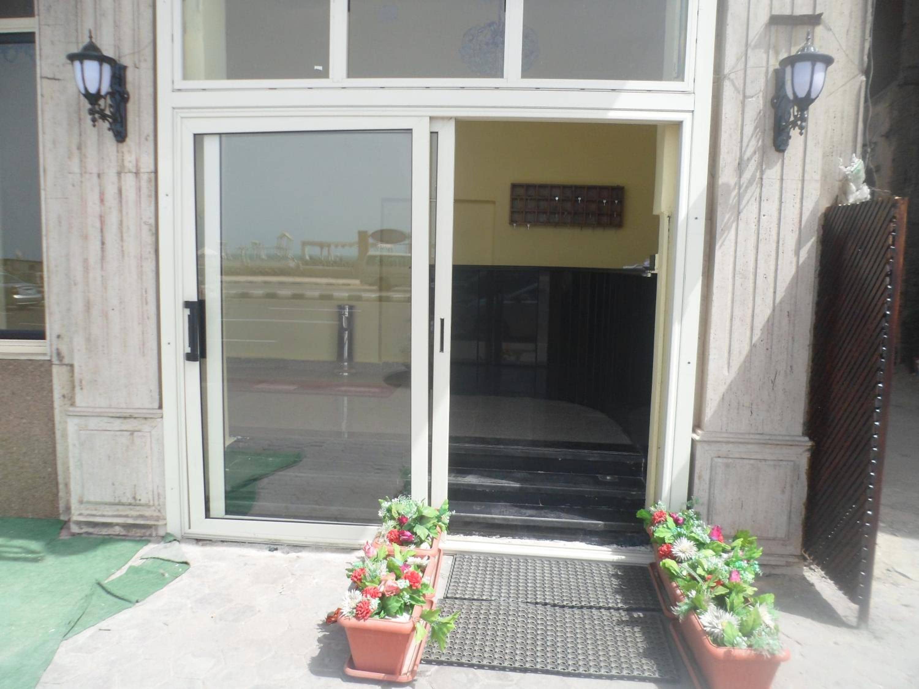 Cleopatra Family Residents مصريين فقط EGYPTIANS ONLY — 2