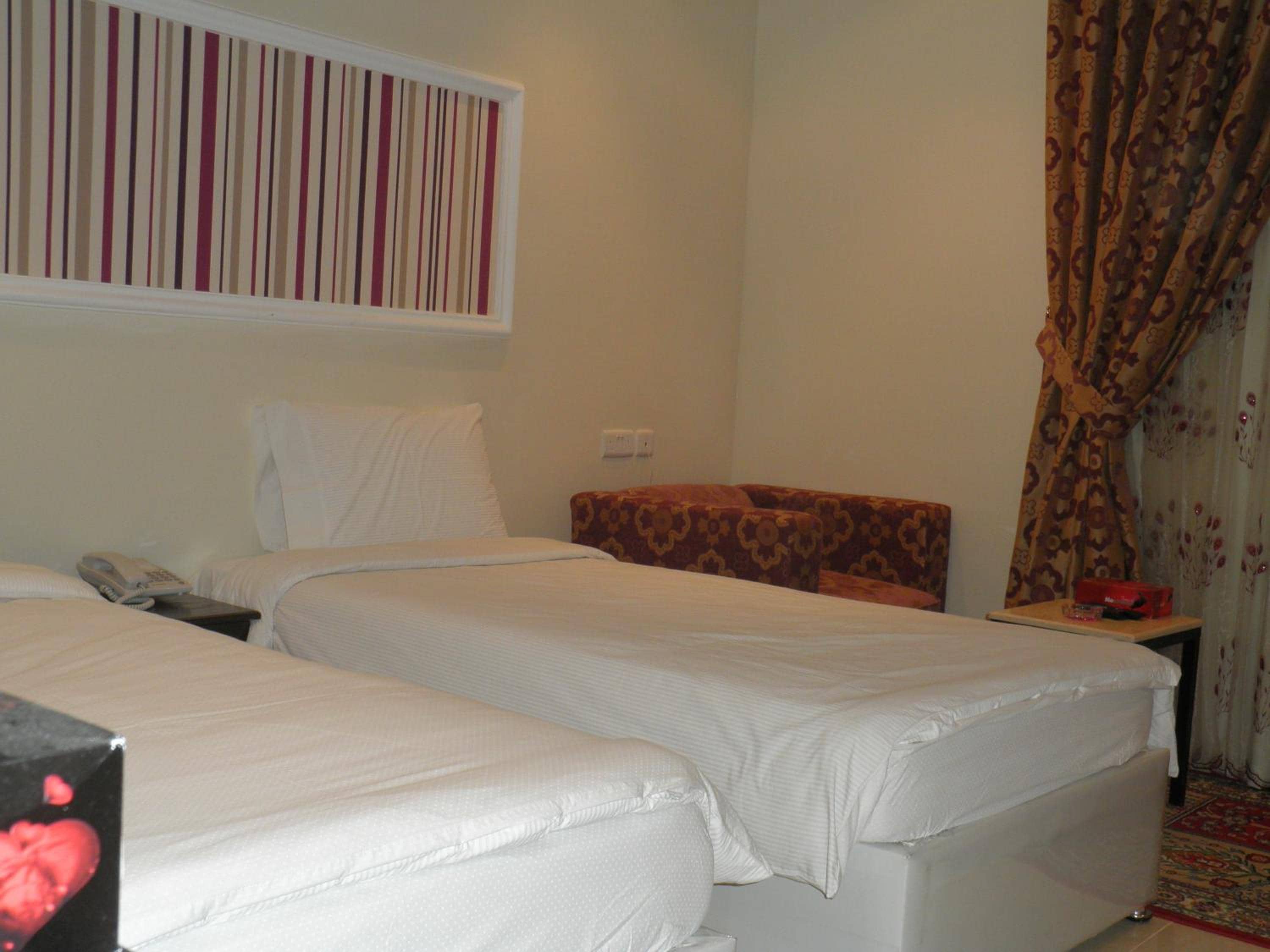 Marina Royal Hotel Suites — 4