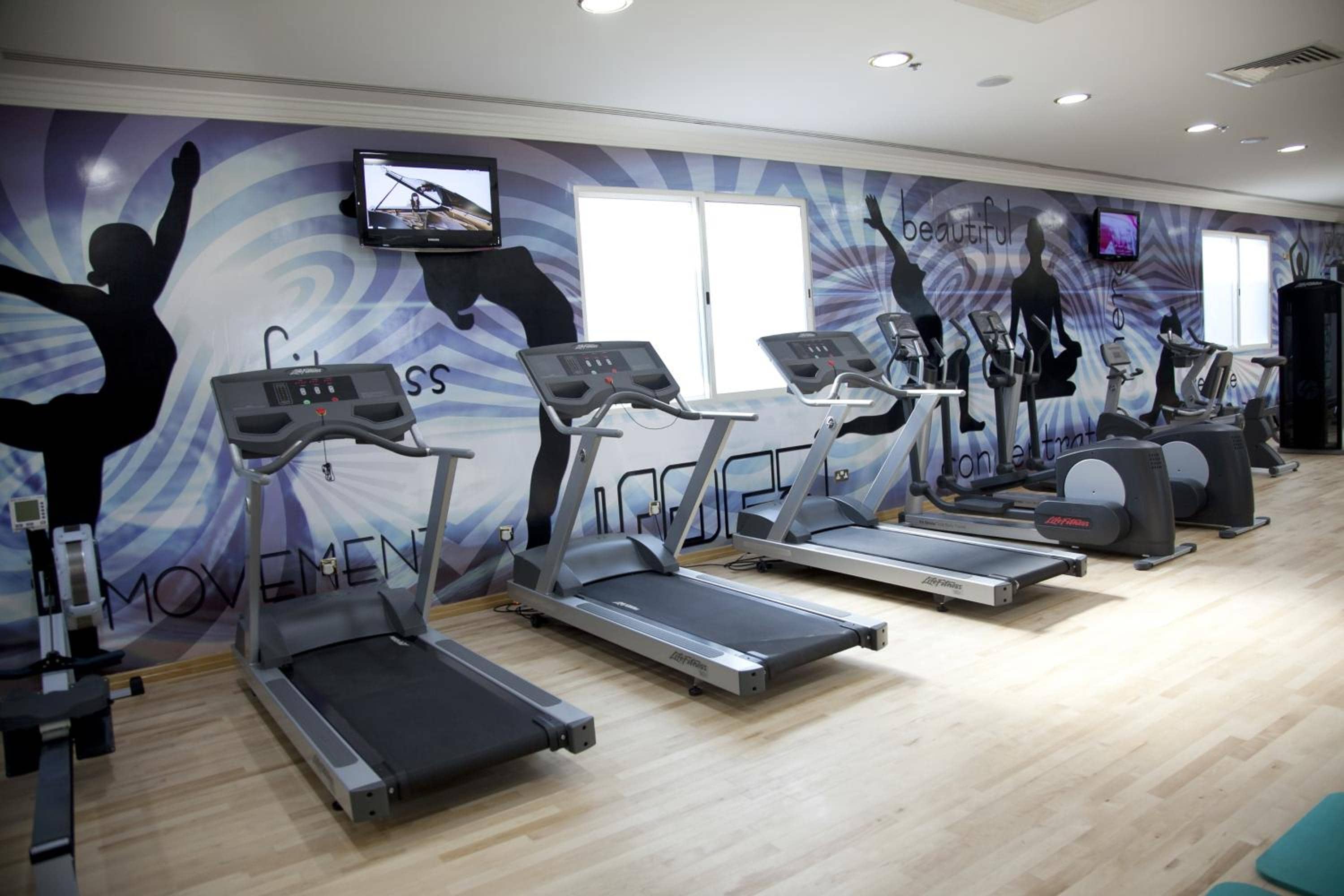 Sunday Hotel Al Barsha Dubai Mall of the Emirates Formerly Grand Excelsior Al barsha — 5