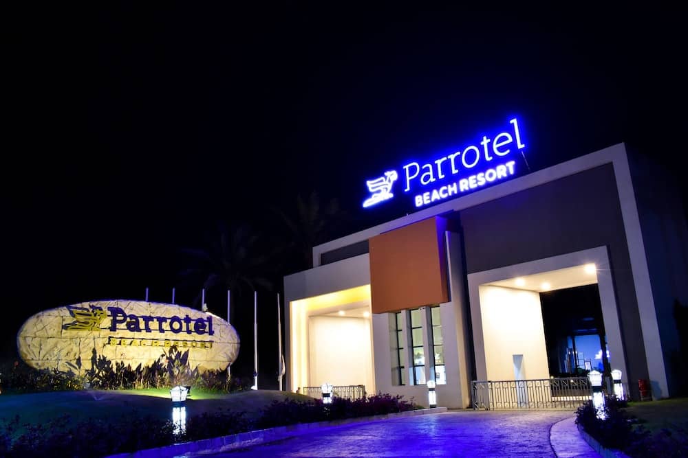 Parrotel Beach Resort
