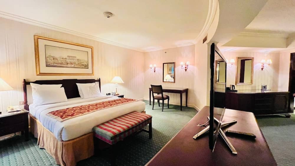 The Bristol Hotel Dubai — 5