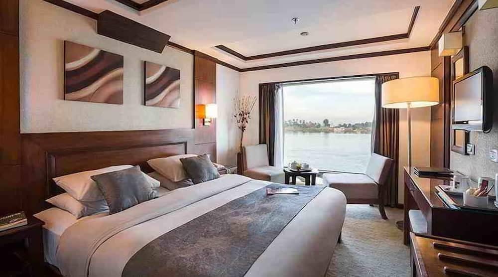 Nile Cruise book NOW 3 & 4 nights — 5